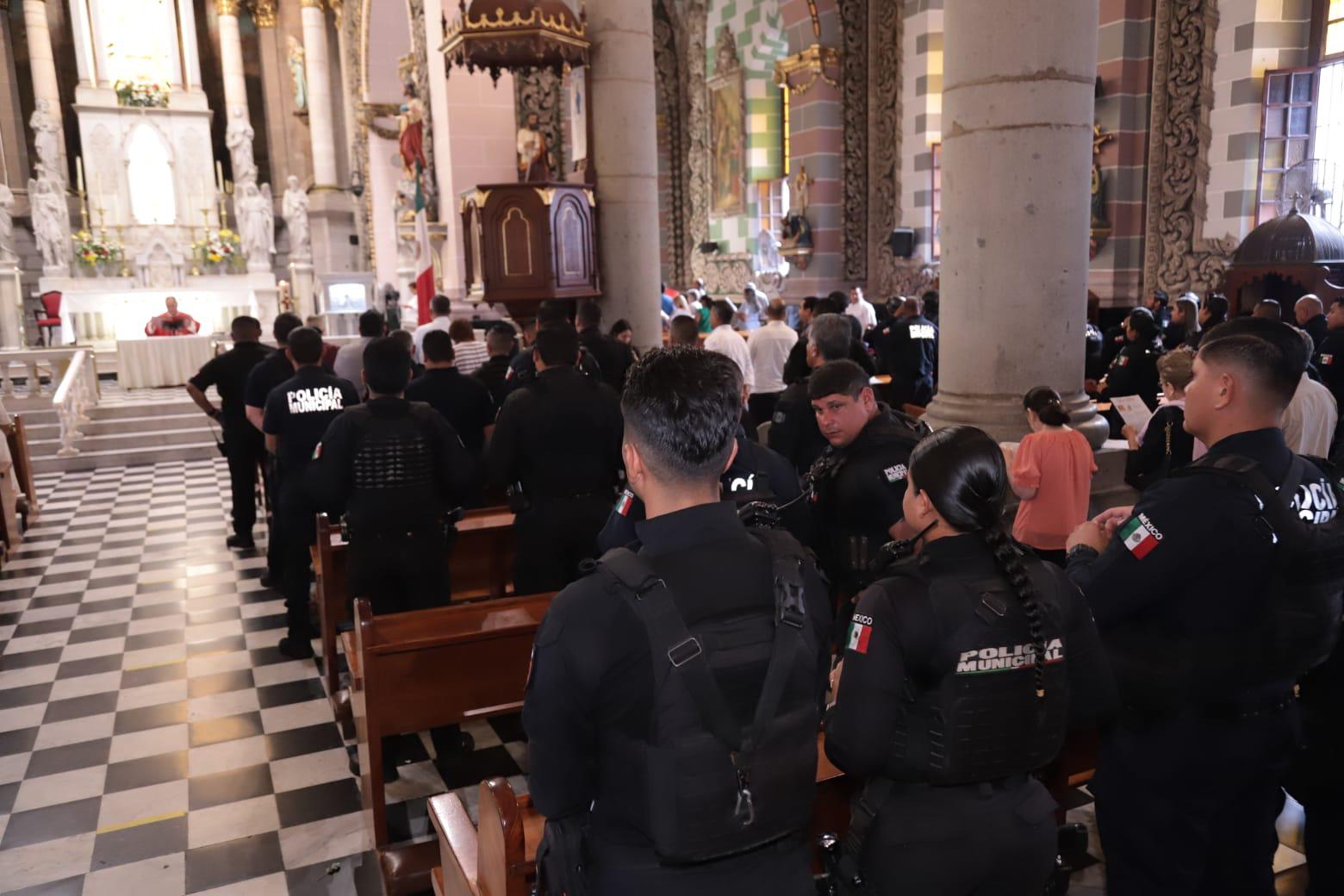 $!Celebran misa de acción de gracias por el Día del Policía en Mazatlán