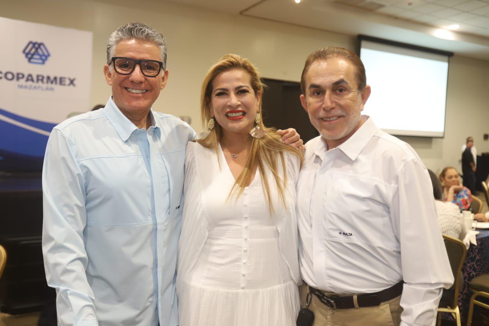 $!Guillermo Zerecero Velo, Milay Quintero y Pepe Gámez.