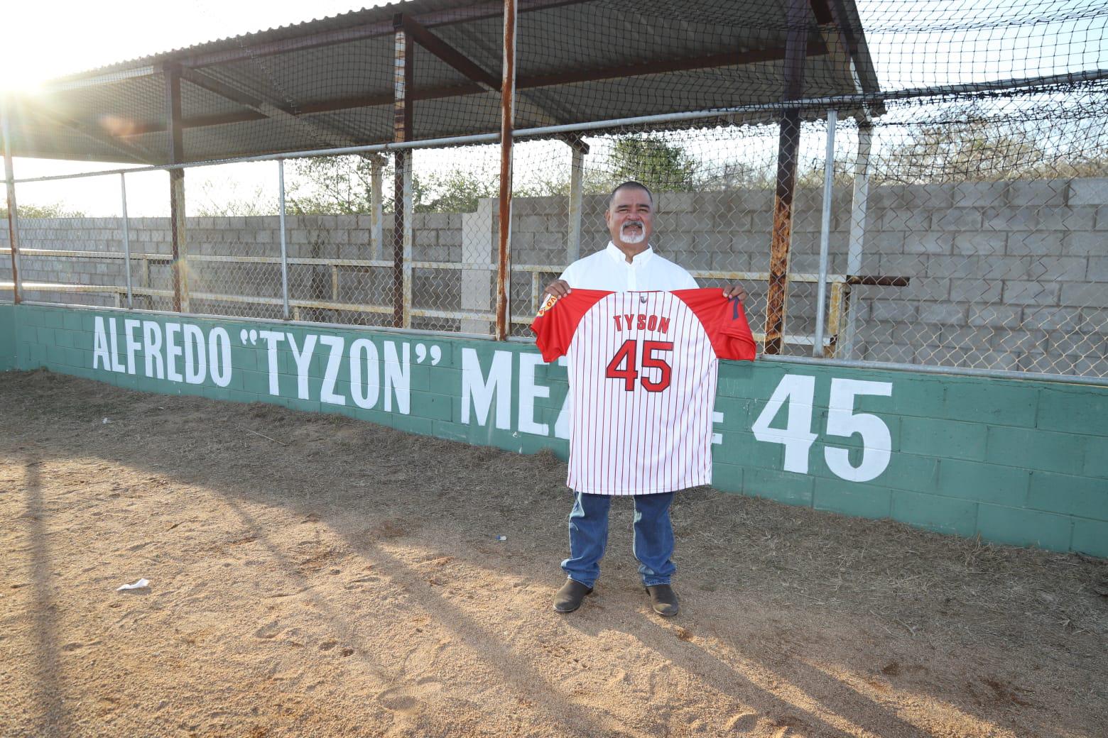 $!Liga Mazatlán reconoce a sus egresados ‘Canelo’ Canizales, Édgar Quintero y ‘Tyson’ Meza