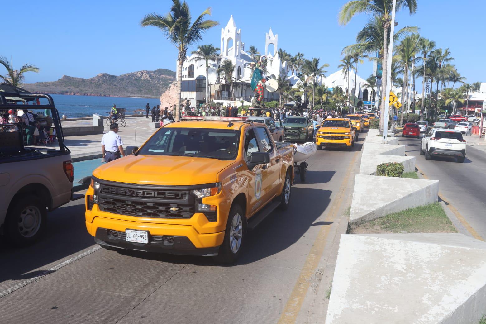 $!Dan banderazo al inicio del Operativo de Seguridad del Carnaval de Mazatlán