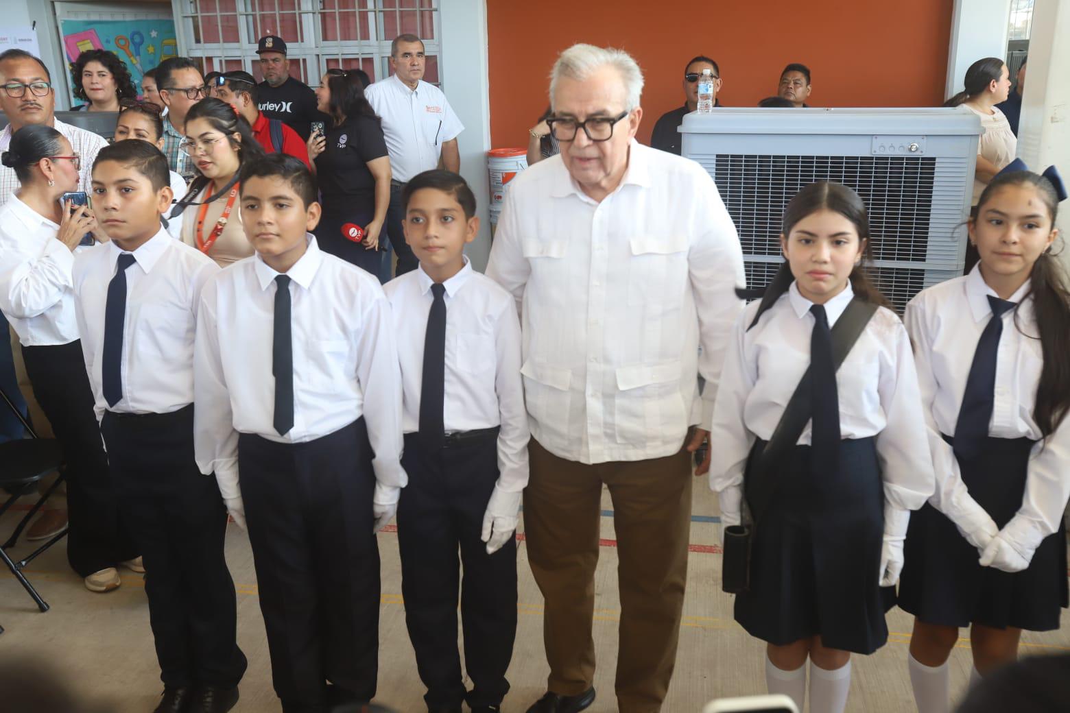 $!Encabeza Rubén Rocha Moya el arranque del ciclo escolar 2025-2026 para todos los sinaloenses