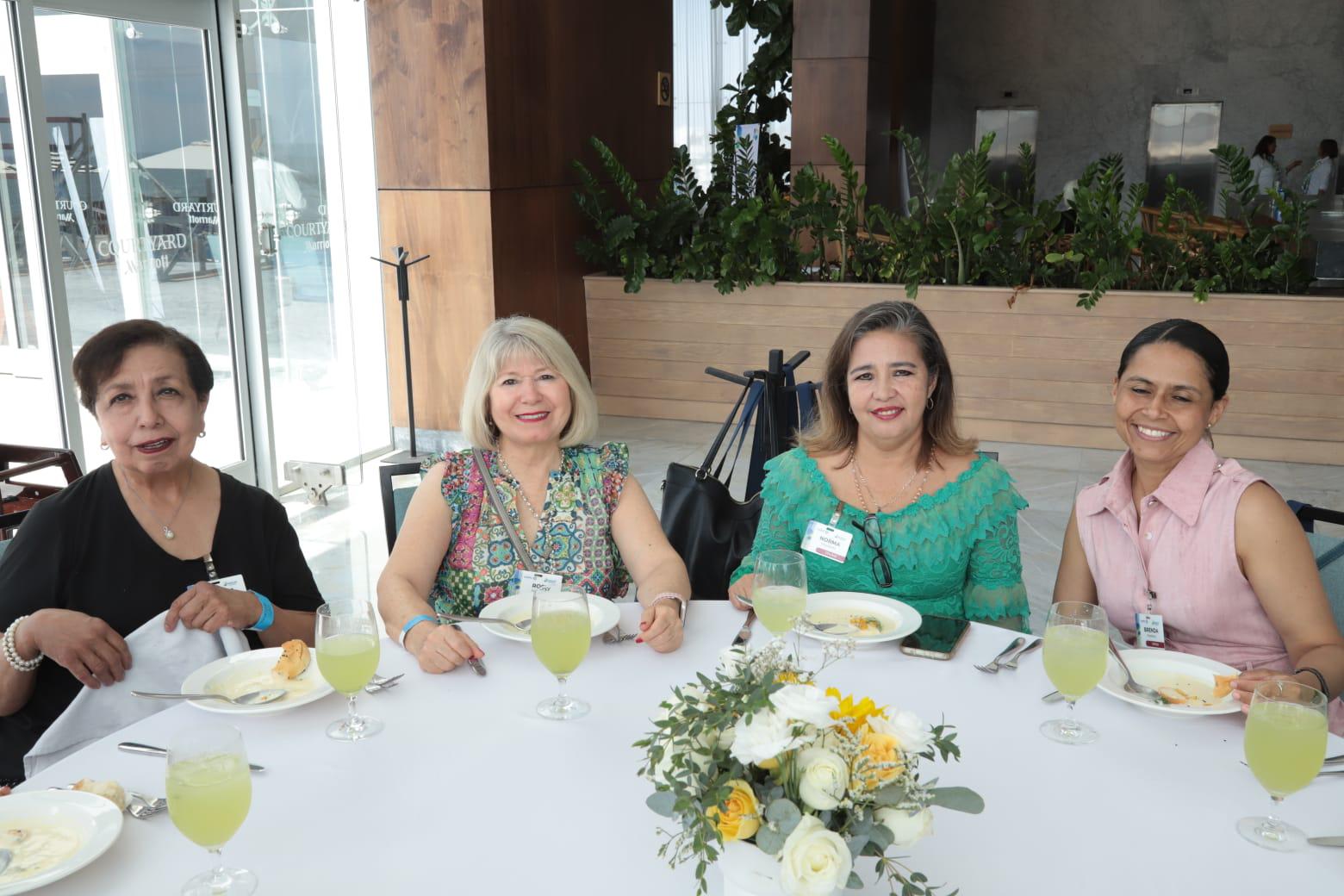 $!Magda Juárez, Rosy Dorantes, Norma Aguilar y Brenda Barragán, de Anspac Culiacán.