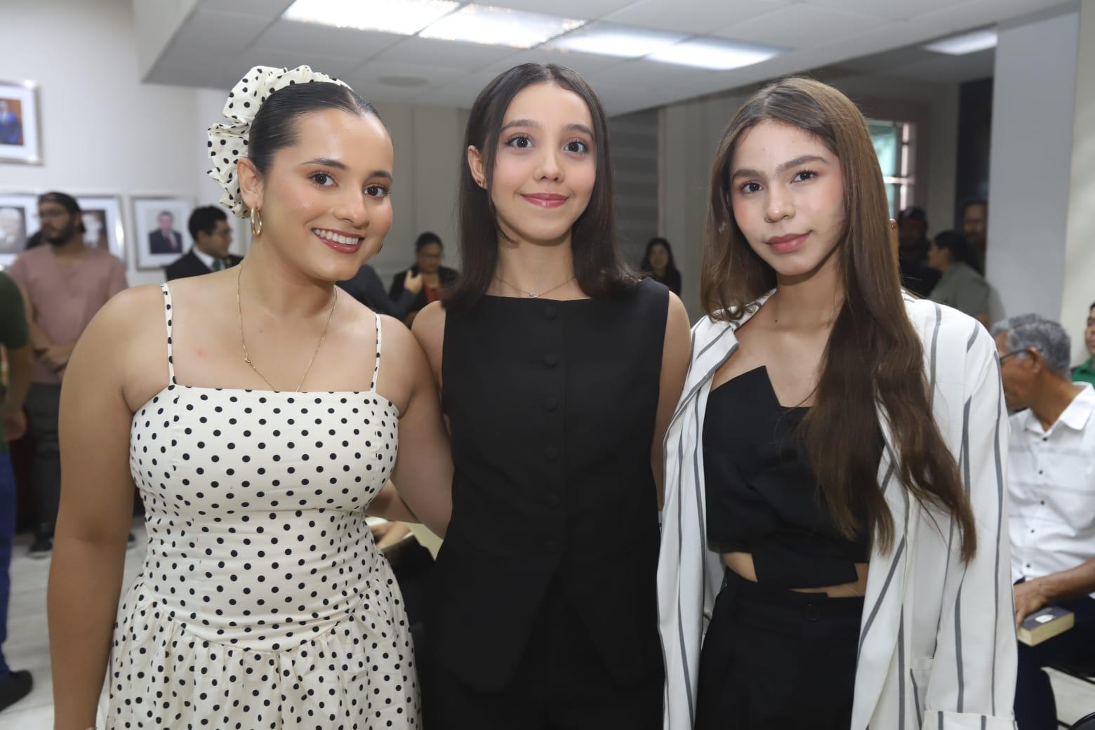 $!Alina Quintero, Itzel Rodríguez y Juliana Ibarra.