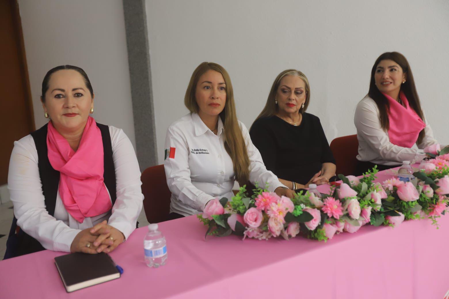 $!Inspira Ojeda Íñiguez a empresarias mazatlecas con conferencia sobre liderazgo femenino
