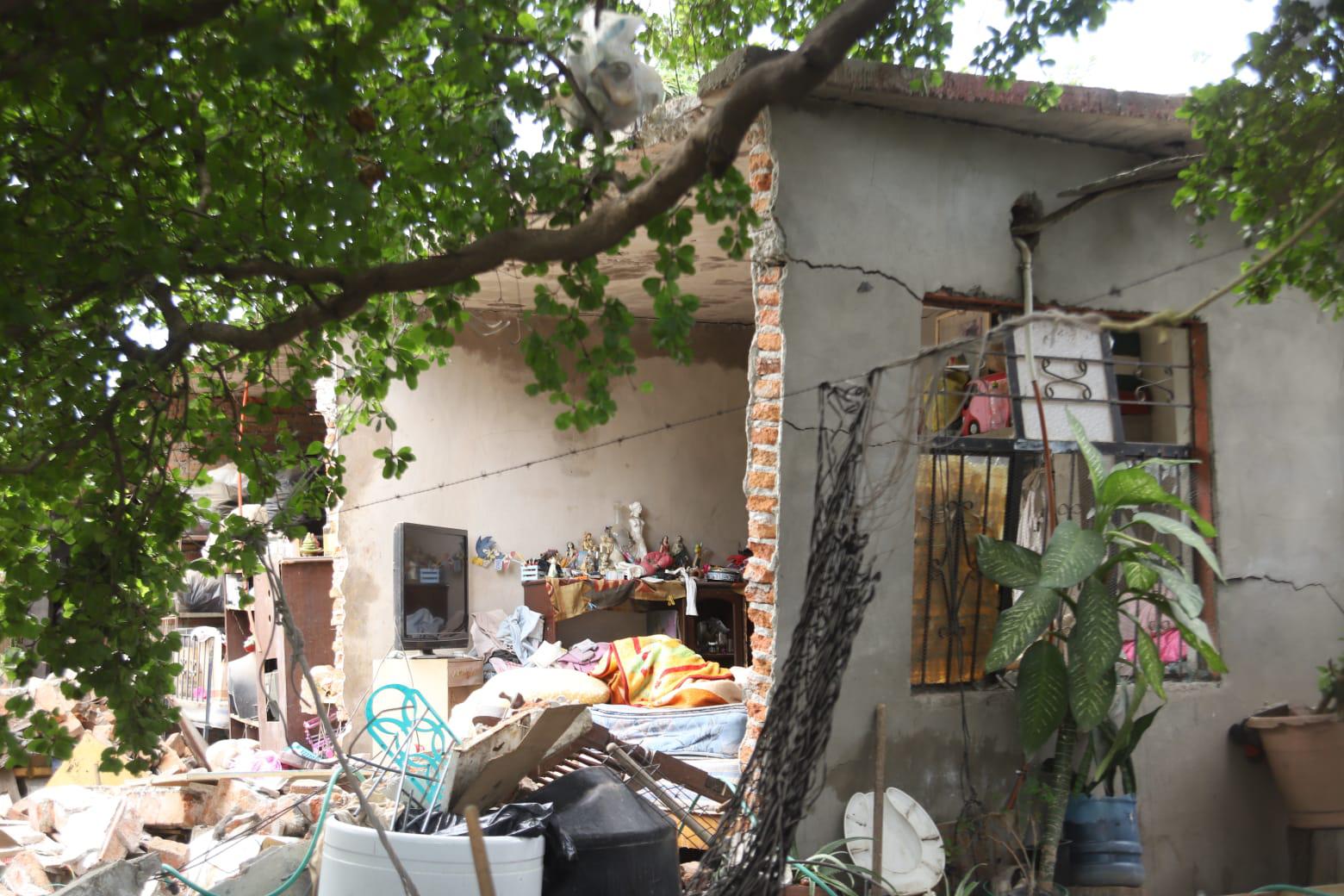 $!Pierde doña Rosa Isela su casa por segunda vez, ahora por una explosión