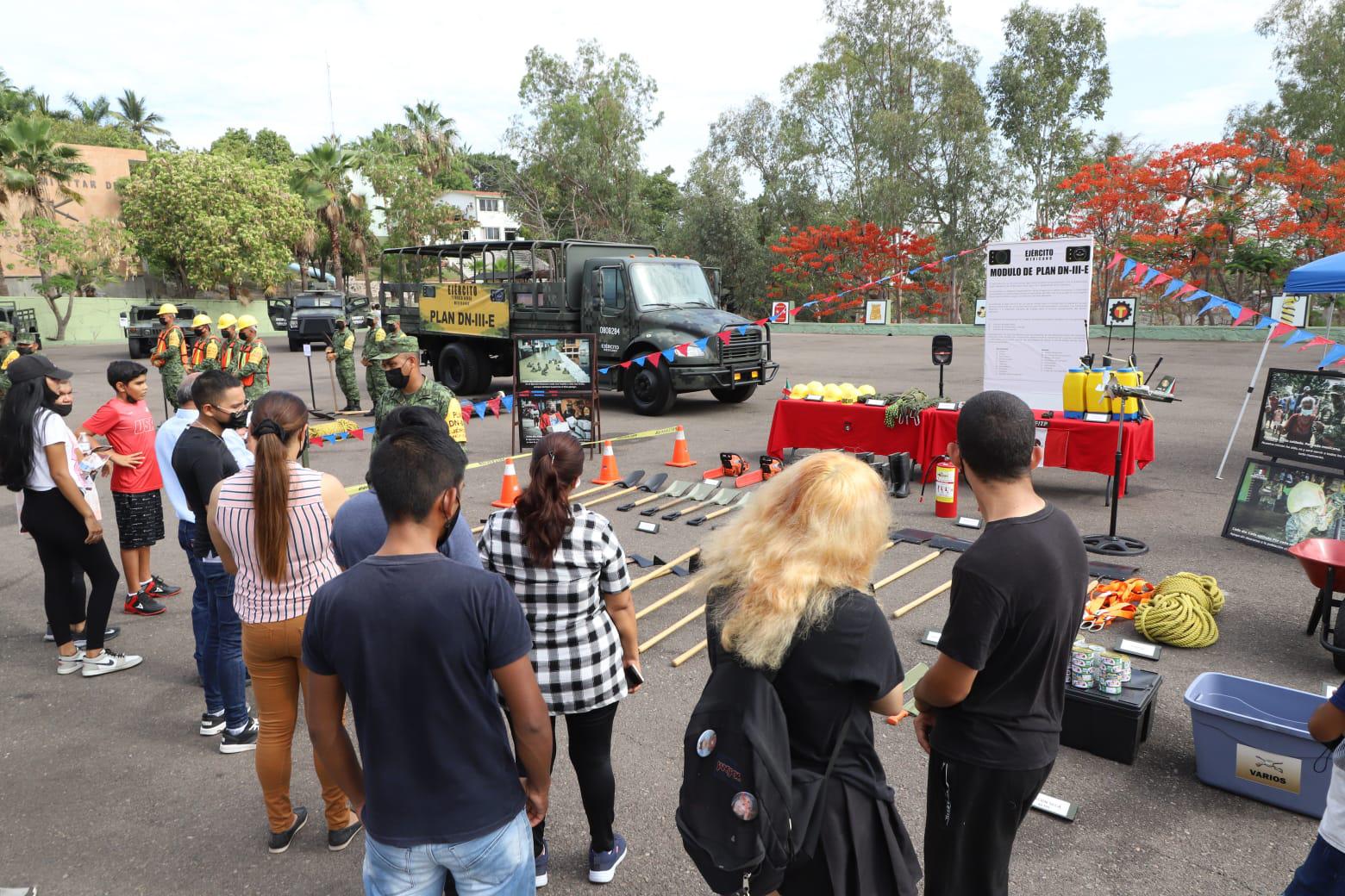 $!Disfrutan familias mazatlecas de Paseo Dominical 2022 en la Tercera Región Militar