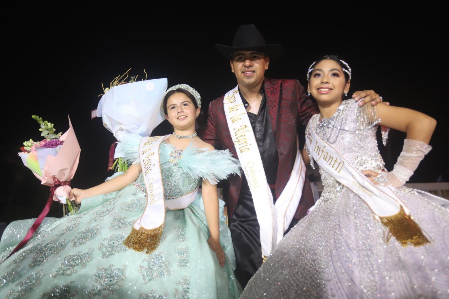 $!Noelia Vega, Javier Osuna “El Chiras” y Eileen Cruz.