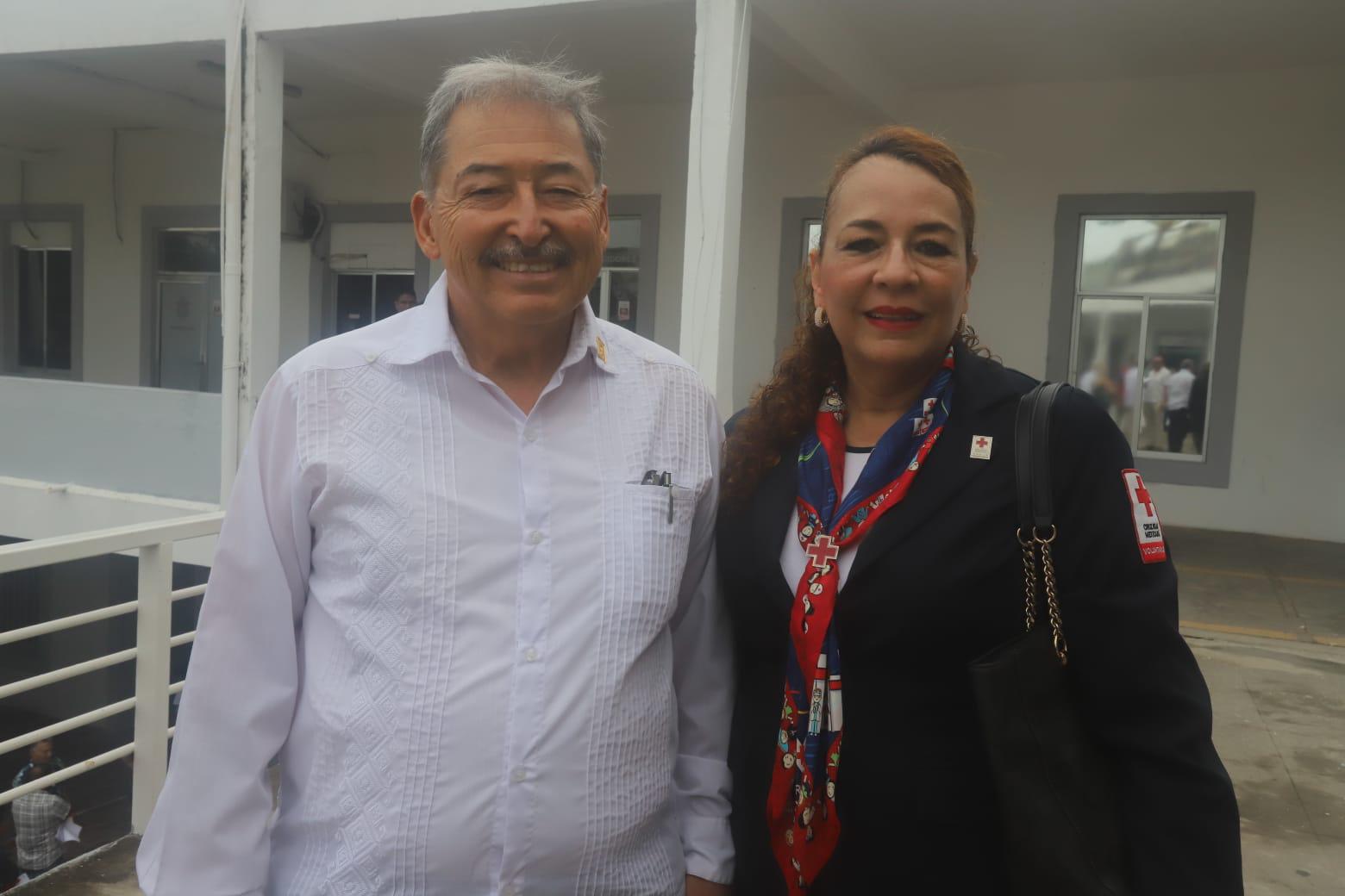 $!José Manuel Jiménez Morales y Lolys Rubio.