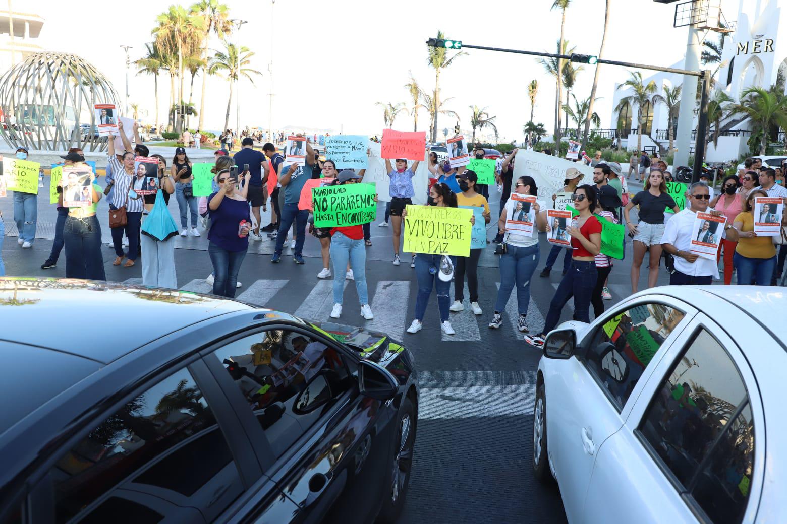 $!Desaparece joven en Mazatlán; exigen justicia... pero nadie los atiende