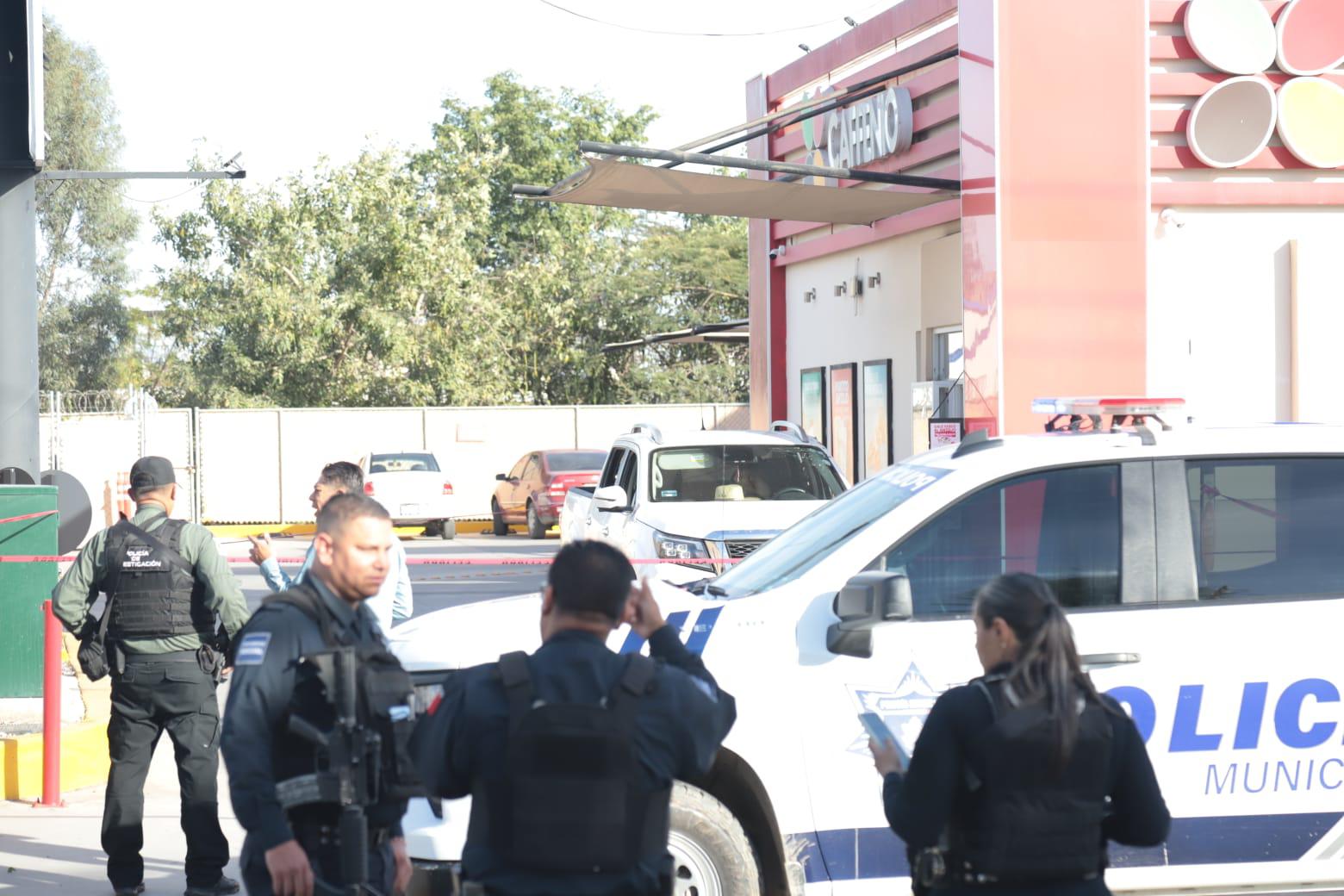 $!Ataque armado en Mazatlán deja un muerto; además una mujer y una menor herida