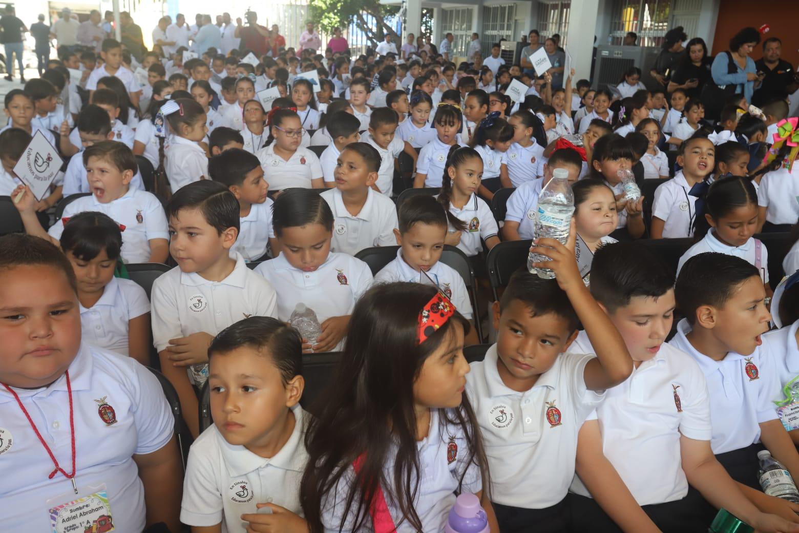 $!Encabeza Rubén Rocha Moya el arranque del ciclo escolar 2025-2026 para todos los sinaloenses