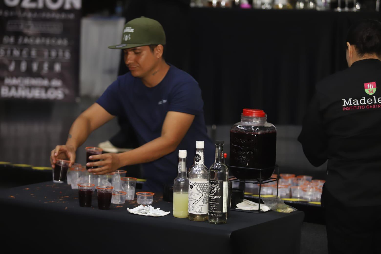 $!Comparte Norma Bañuelos Alvarado su pasión por el agave con jóvenes estudiantes