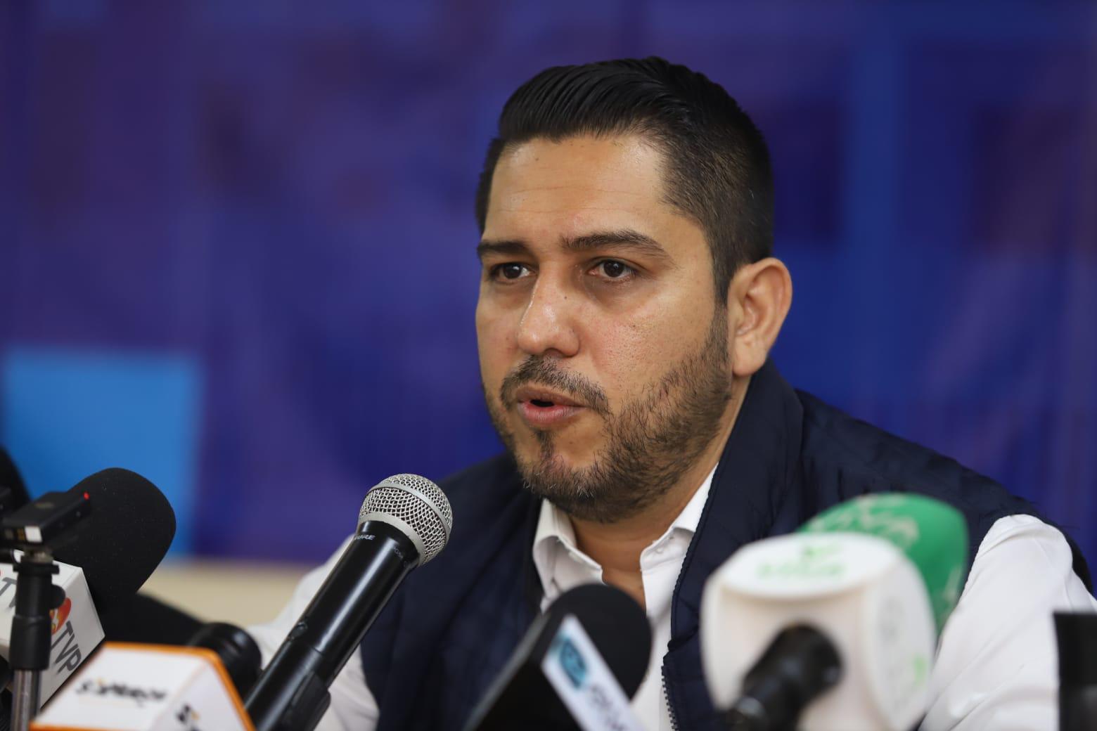 $!Manuel Iván Tostado Ramírez, vicerrector de la Unidad Regional Sur, informó que la inversión para la feria será de alrededor de 2 millones de pesos.