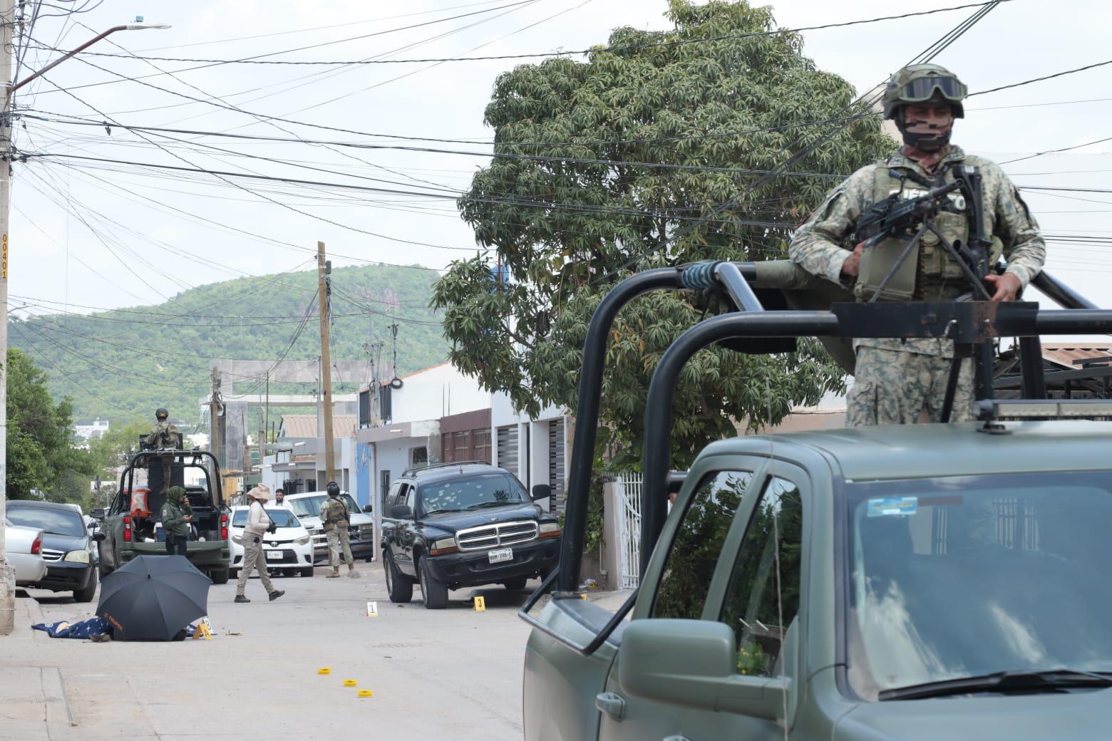 $!Violencia en Culiacán: atacan a padre y sus hijos en la colonia La Amistad