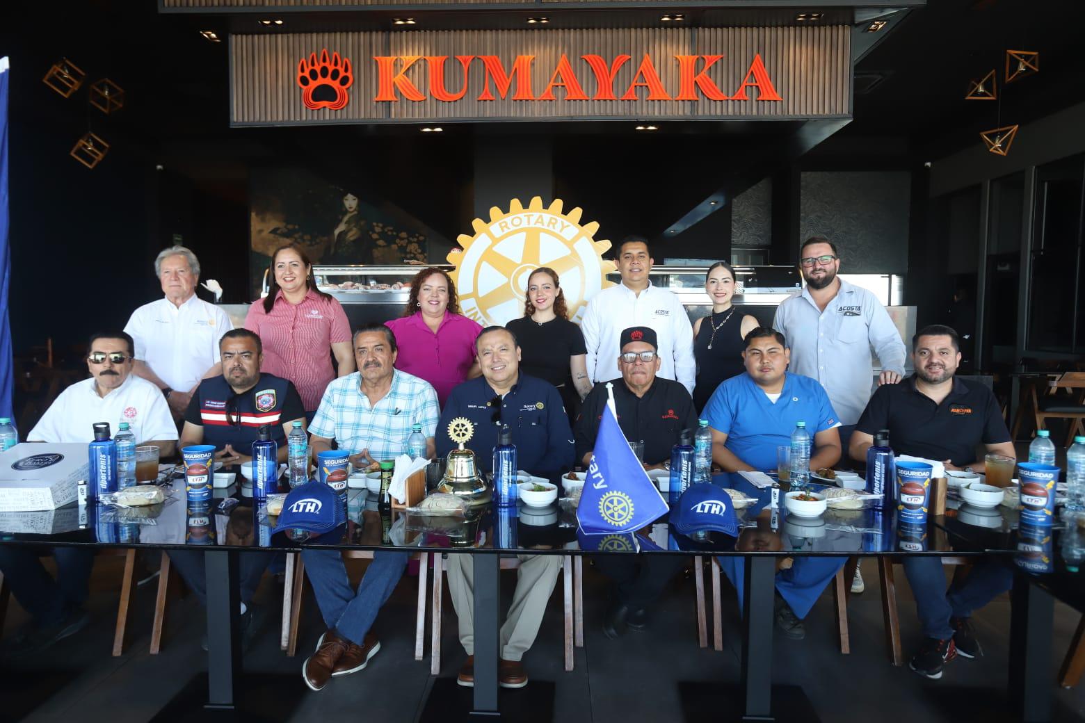 $!Integrantes del Club Rotario Mazatlán Norte invitan a los jóvenes de corazón a participar.