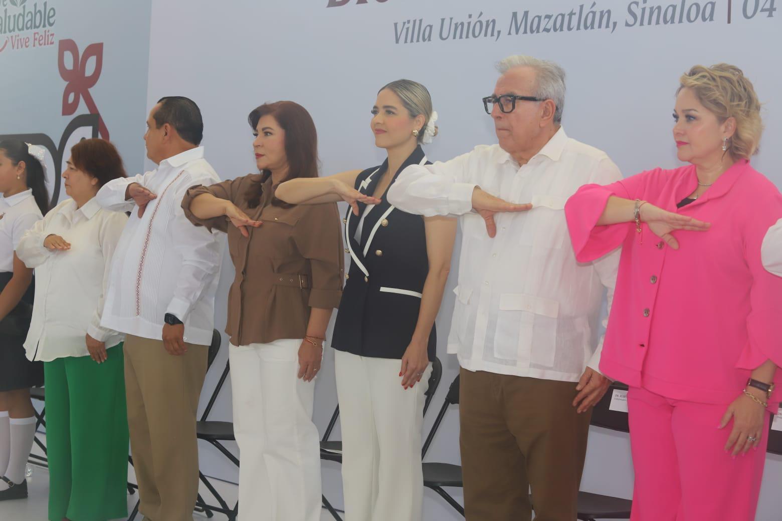 $!Encabeza Rubén Rocha Moya el arranque del ciclo escolar 2025-2026 para todos los sinaloenses