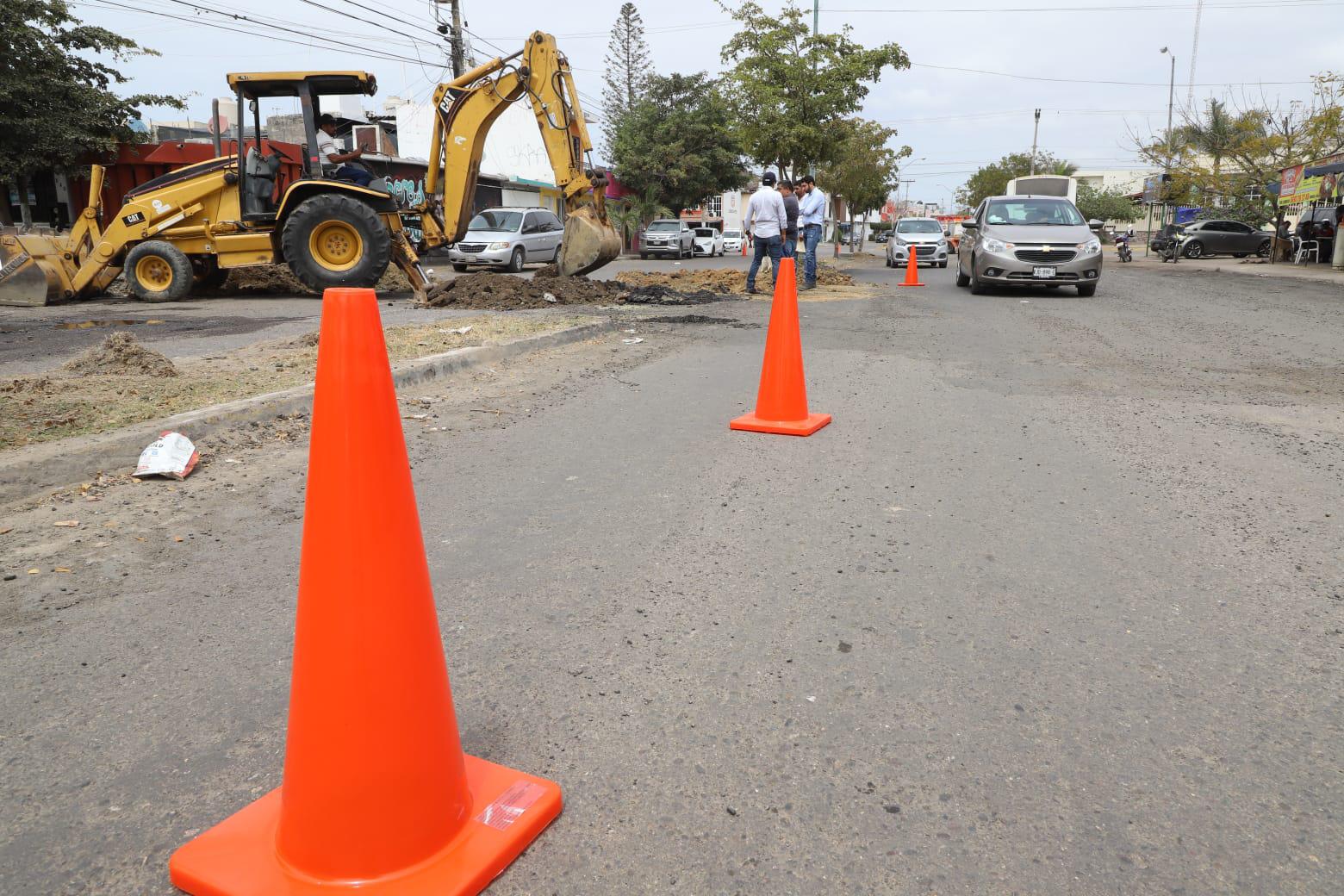 $!En Mazatlán, cerrarán tramo de la Avenida Jabalíes por cambio de tubería, durante todo abril