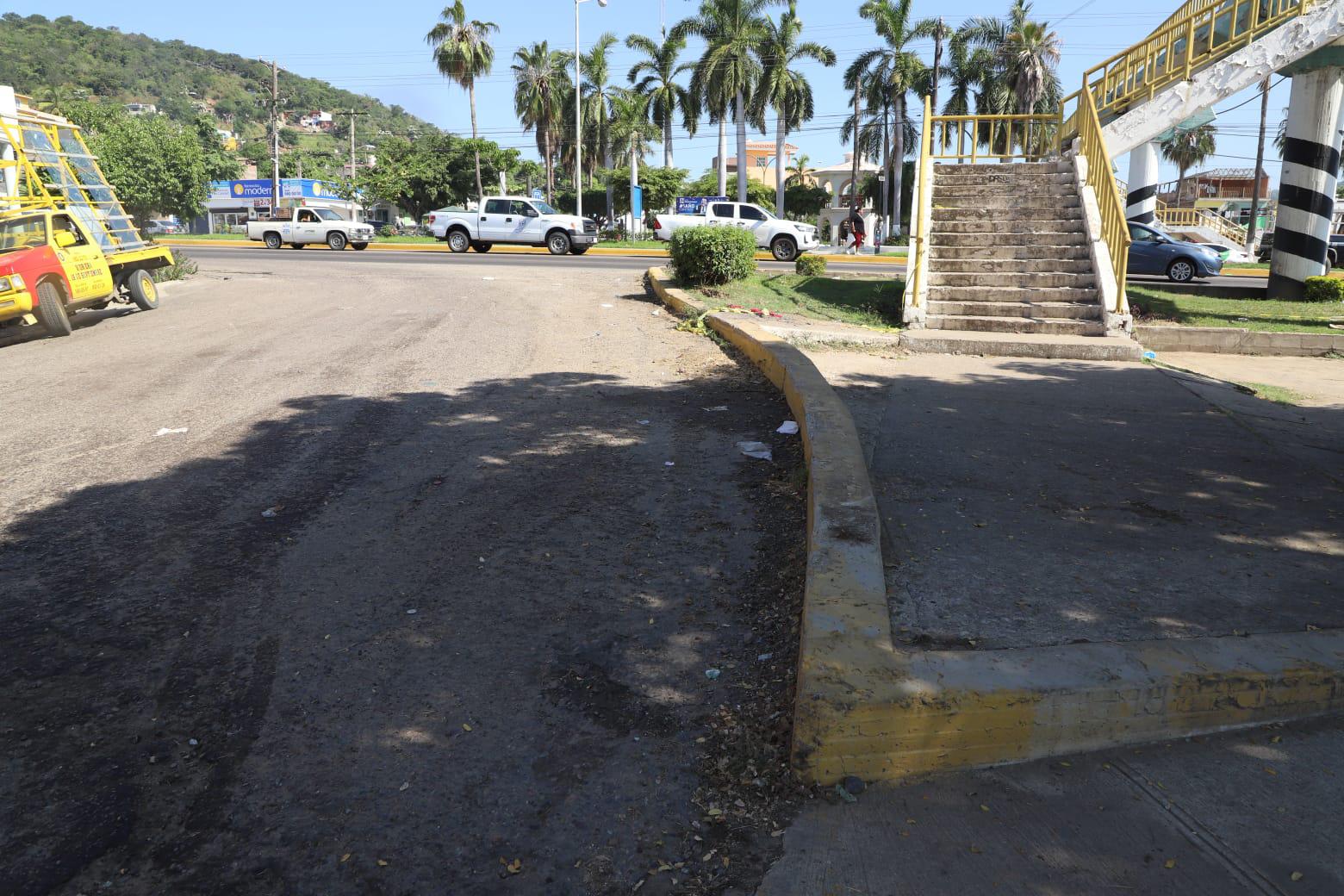 $!Exigen en la Colonia Urías en Mazatlán solución para prevenir más accidentes en zona peligrosa