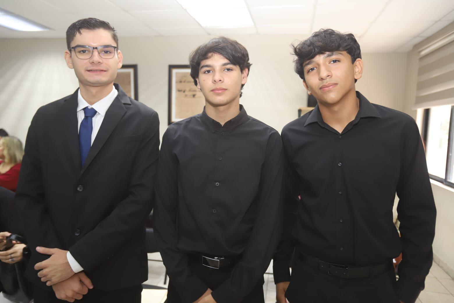 $!Diego Sinuhé Cuellar Arámburo, Fredy Arturo Bojórquez Ruelas y Jorge Jaret Fregoso Quevedo.