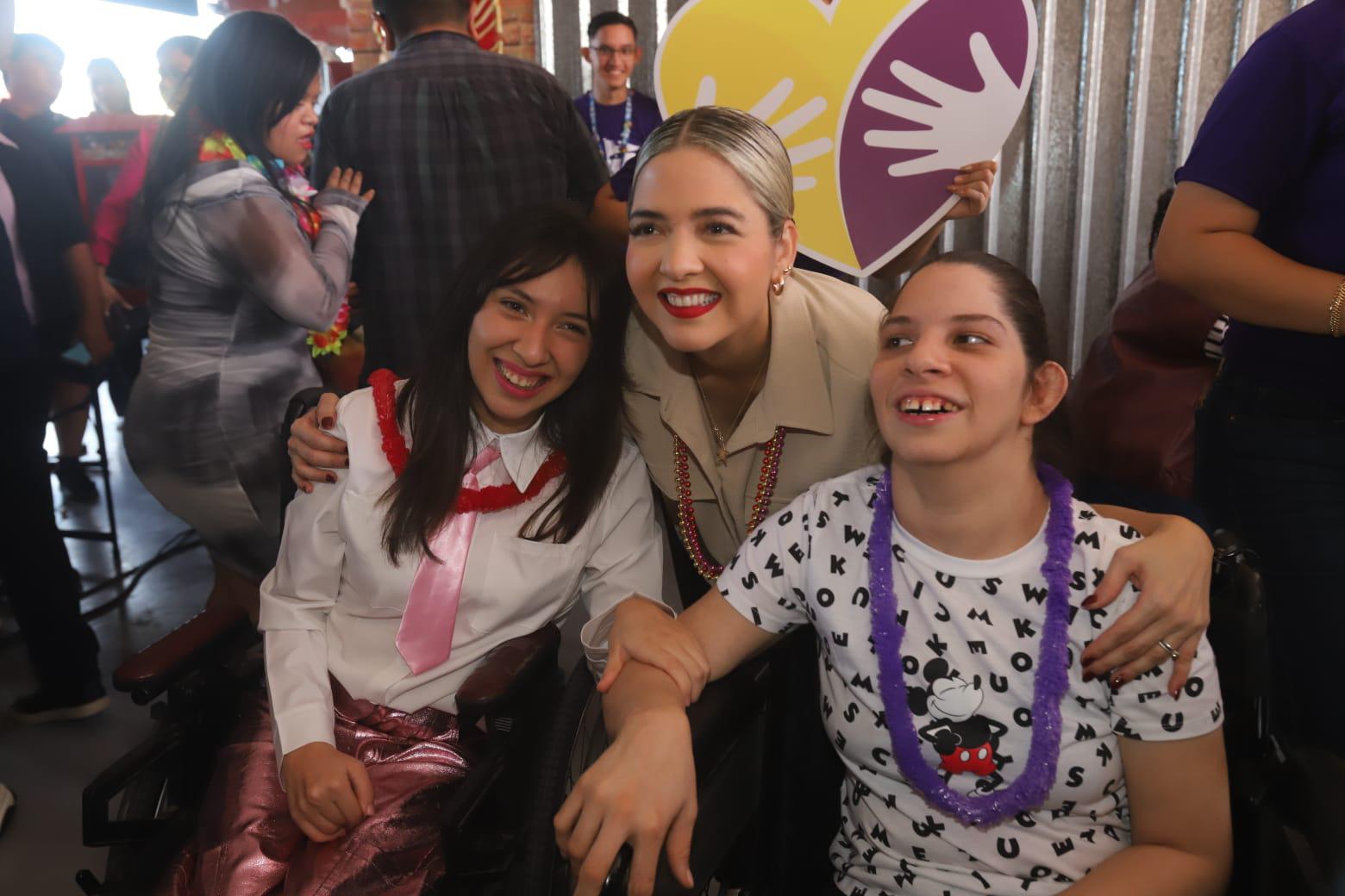 $!Conmemoran en Mazatlán con fiesta el Día Internacional de las Personas con Discapacidad