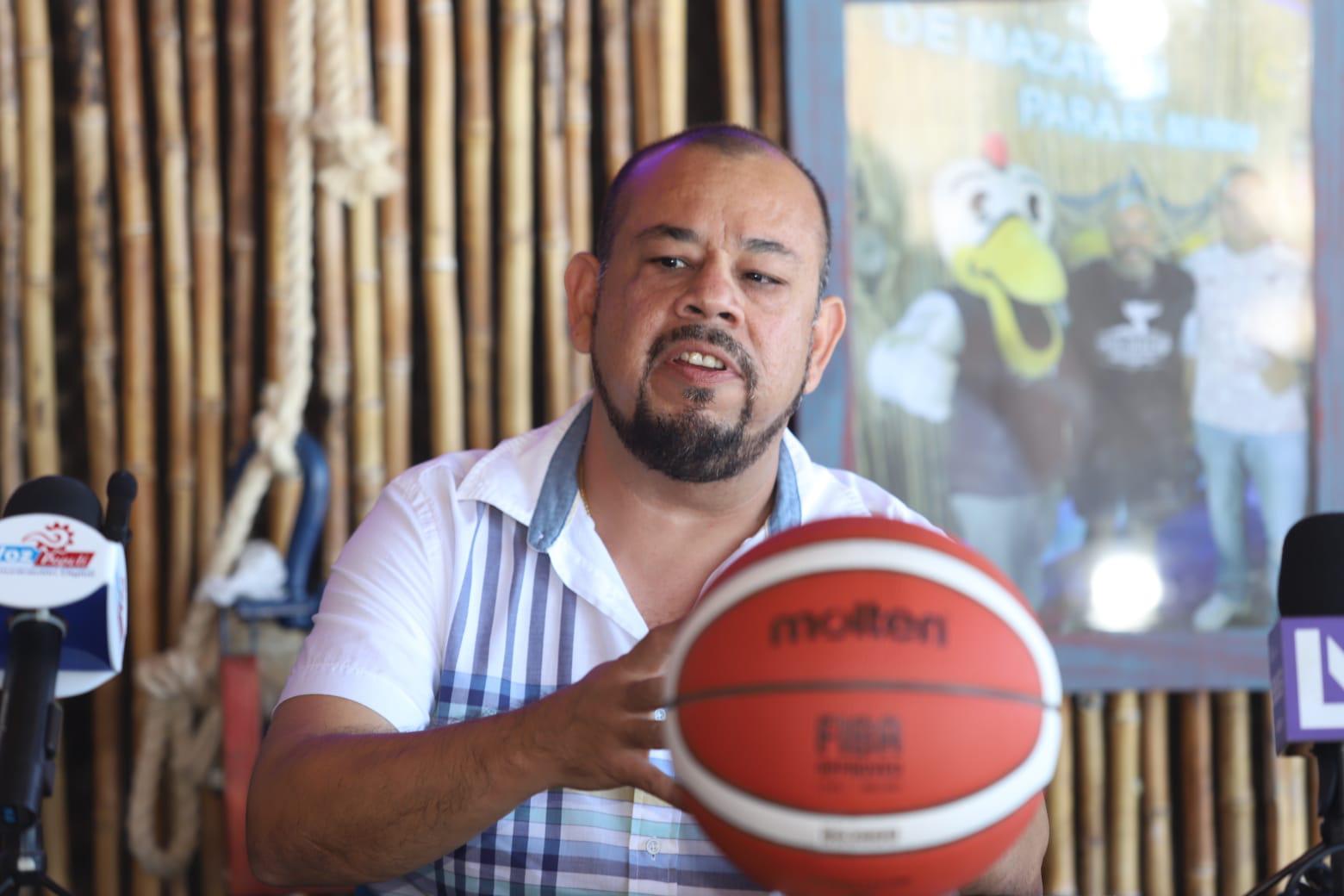 $!Listo el campamento de Omar Quintero en Mazatlán