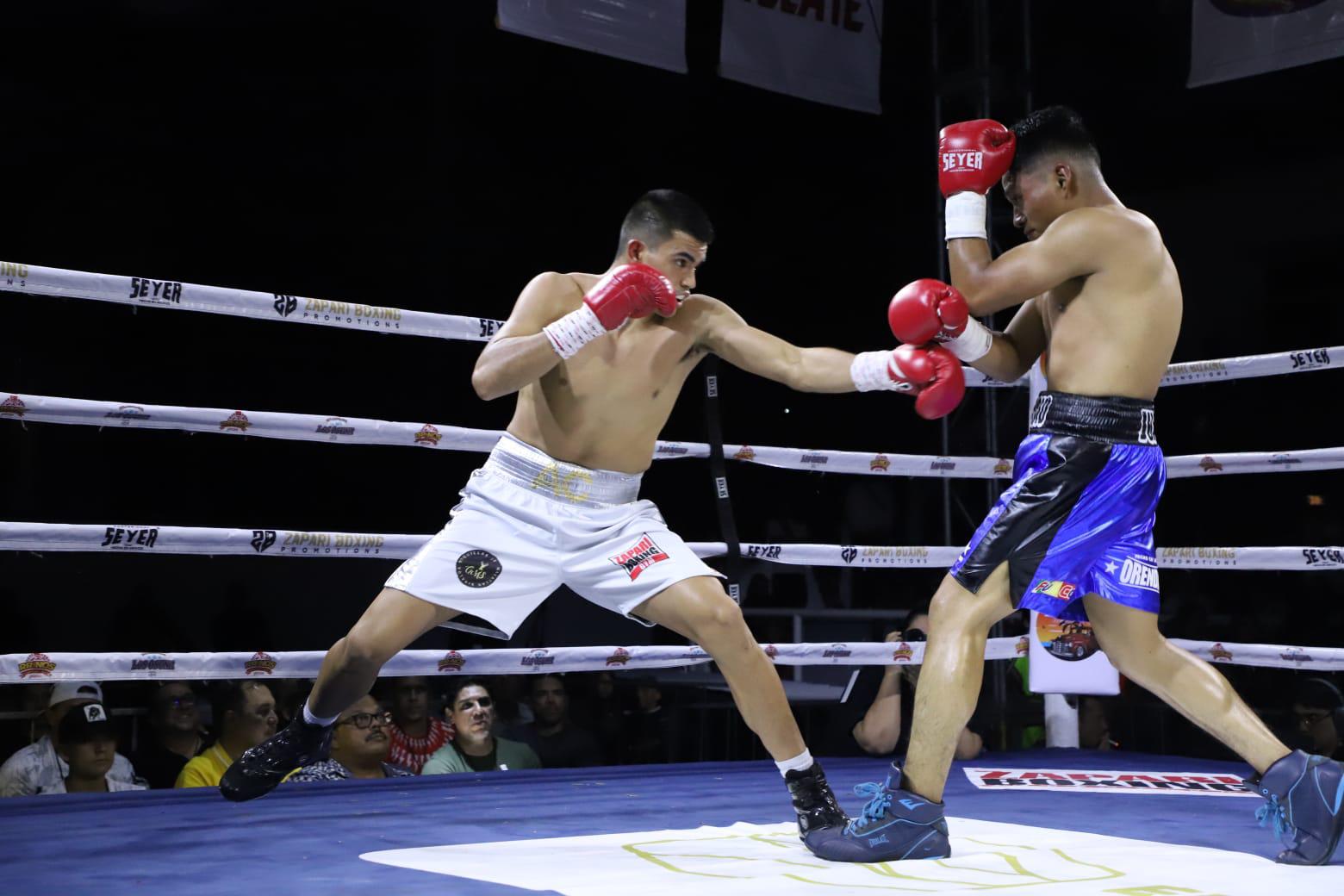 $!‘Veneno’ Aréchiga impone su sello en velada boxística Furia en el Ring