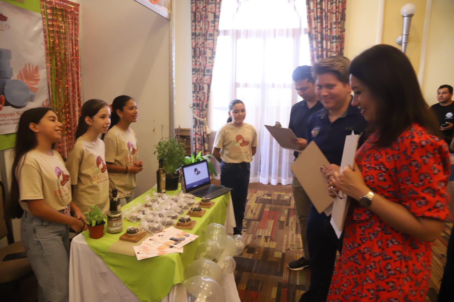 $!Crean sus propias ‘empresitas’ niños de primarias públicas de Mazatlán