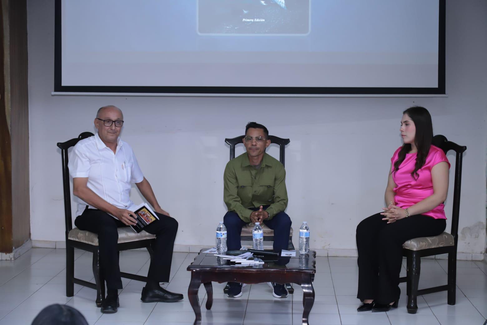 $!Presentan el libro ‘Una historia tan común’ del escritor Marcos de Jesús Montes López