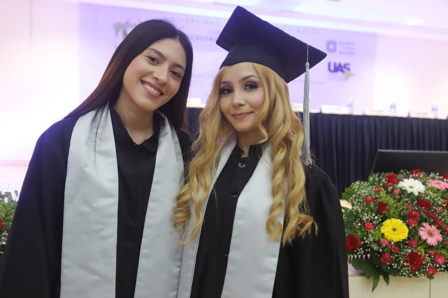 $!Karina Lora y Layla Ramos.