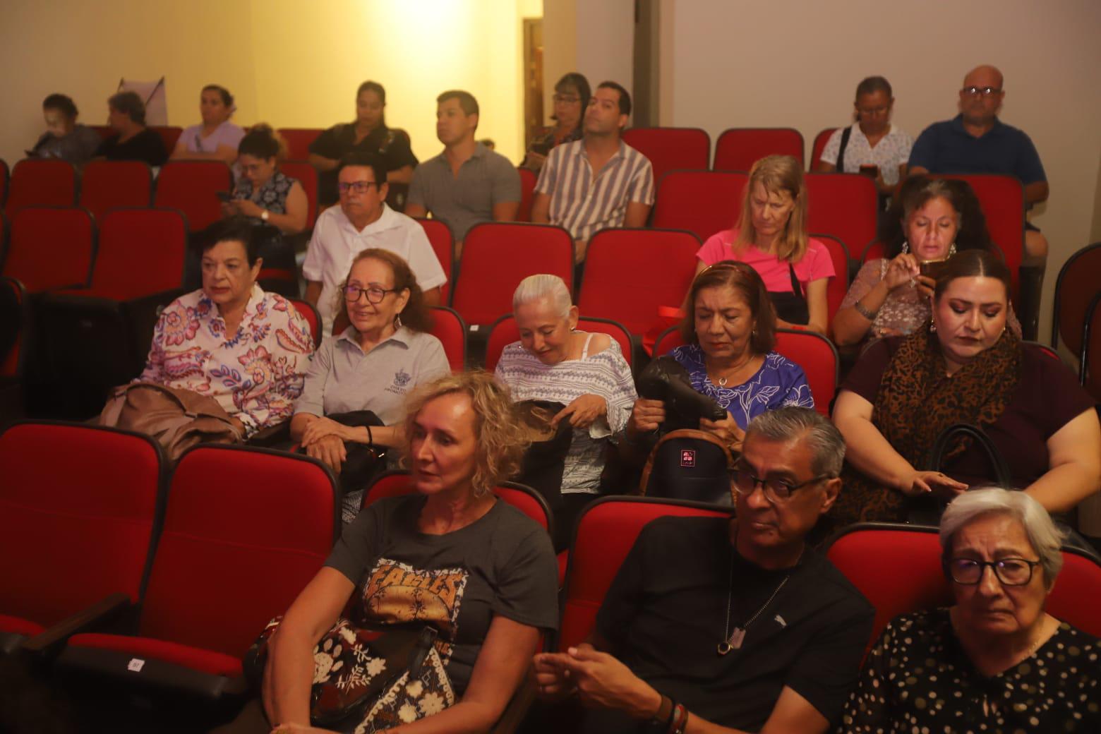 $!El público disfrutó del evento.