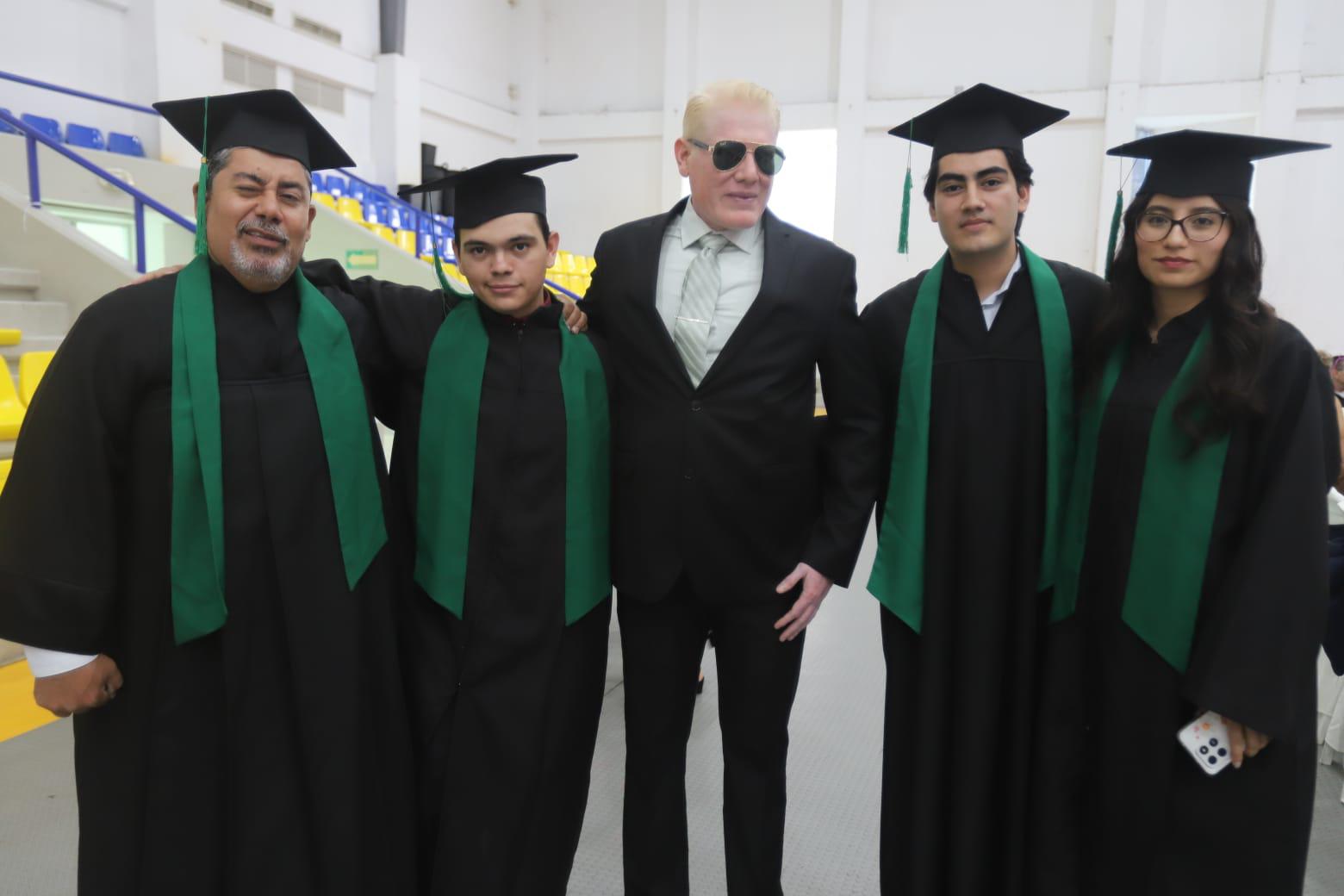$!Carlos Andrade, Benjamín Núñez, Oliver Velasco, Ever Garay y María Fernanda Ramírez.