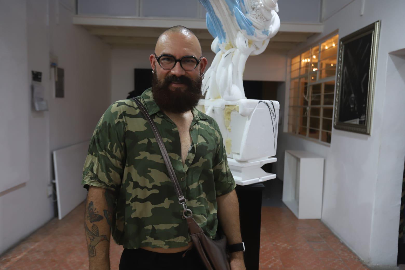$!Johnny Millán
