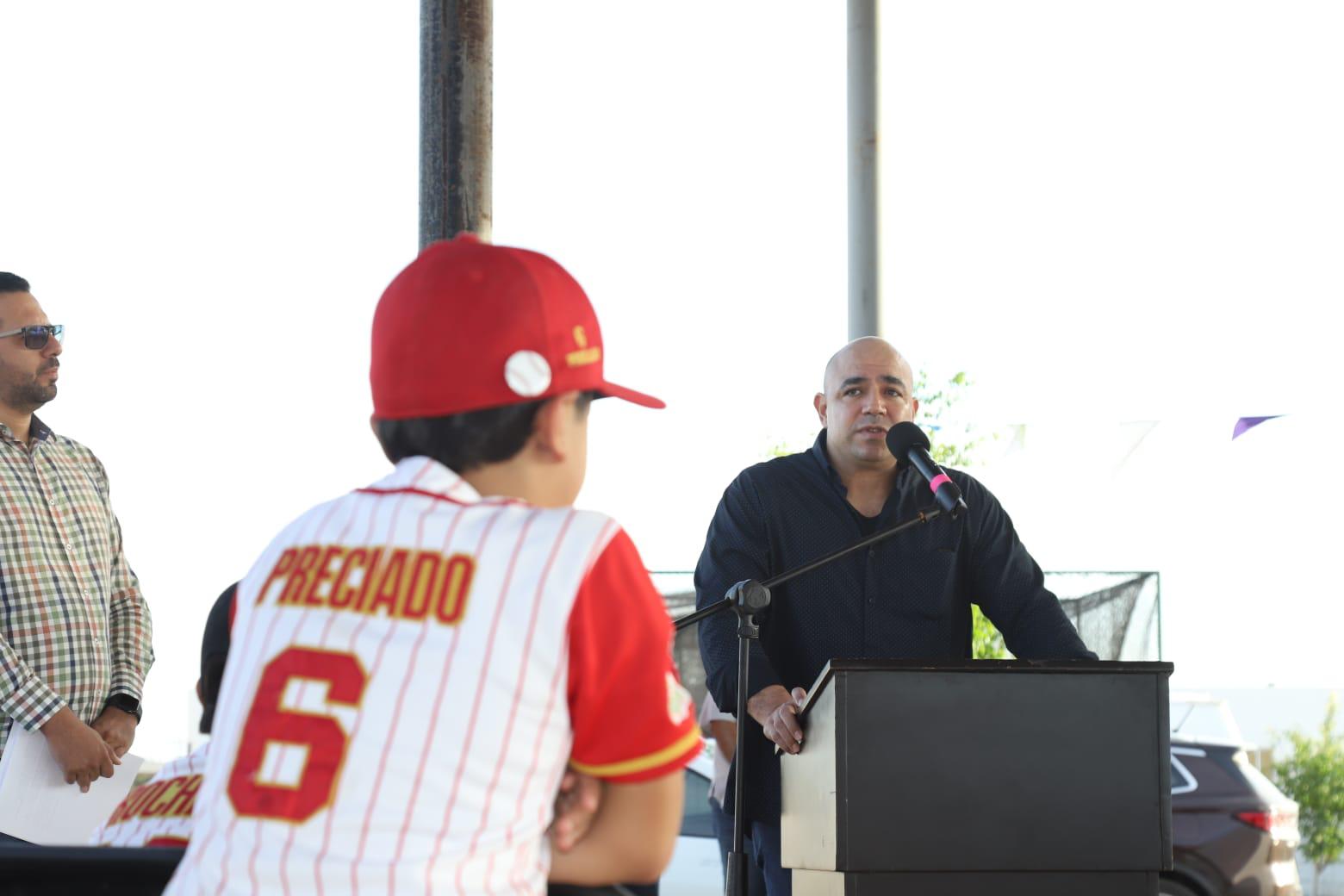 $!Liga Mazatlán reconoce a sus egresados ‘Canelo’ Canizales, Édgar Quintero y ‘Tyson’ Meza