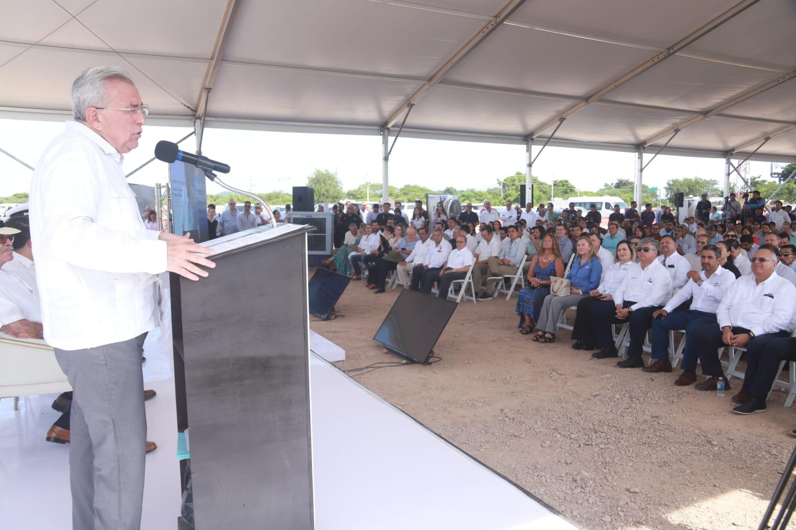 $!Colocan primera piedra de la Comunidad Manufacturera Tetakawi en Mazatlán