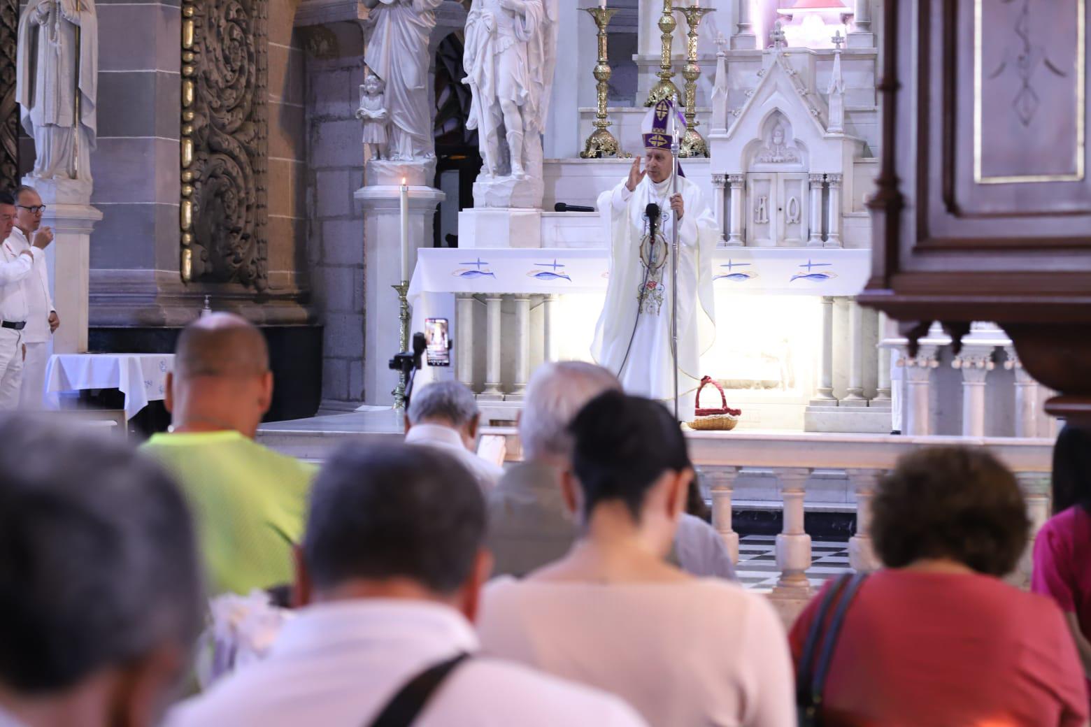 $!Iglesia católica de Mazatlán se une al llamado a vigilar el proceso electoral, informarse e interesarse