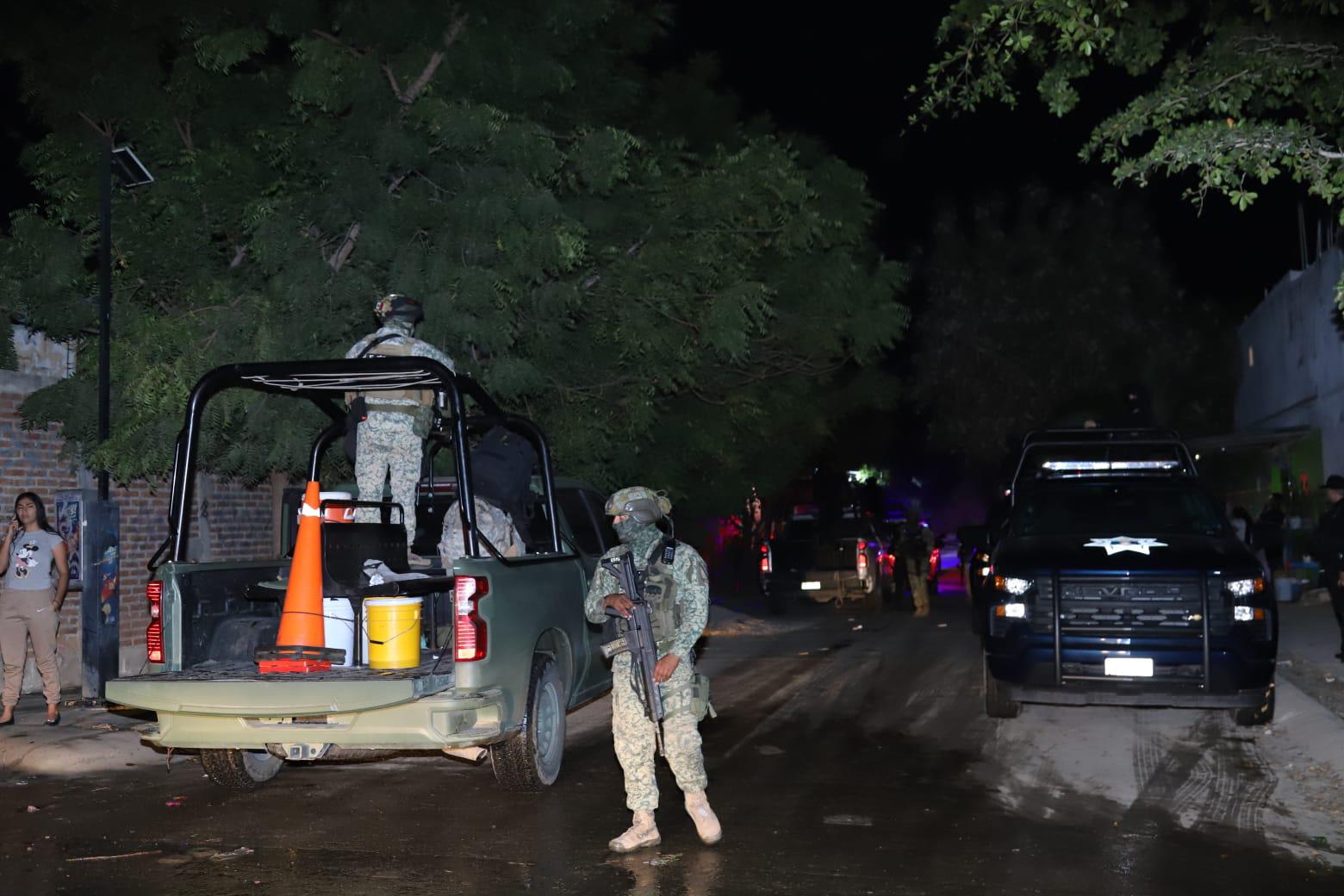 $!Ataque armado deja un muerto y un herido en el fraccionamiento Alborada, en Mazatlán