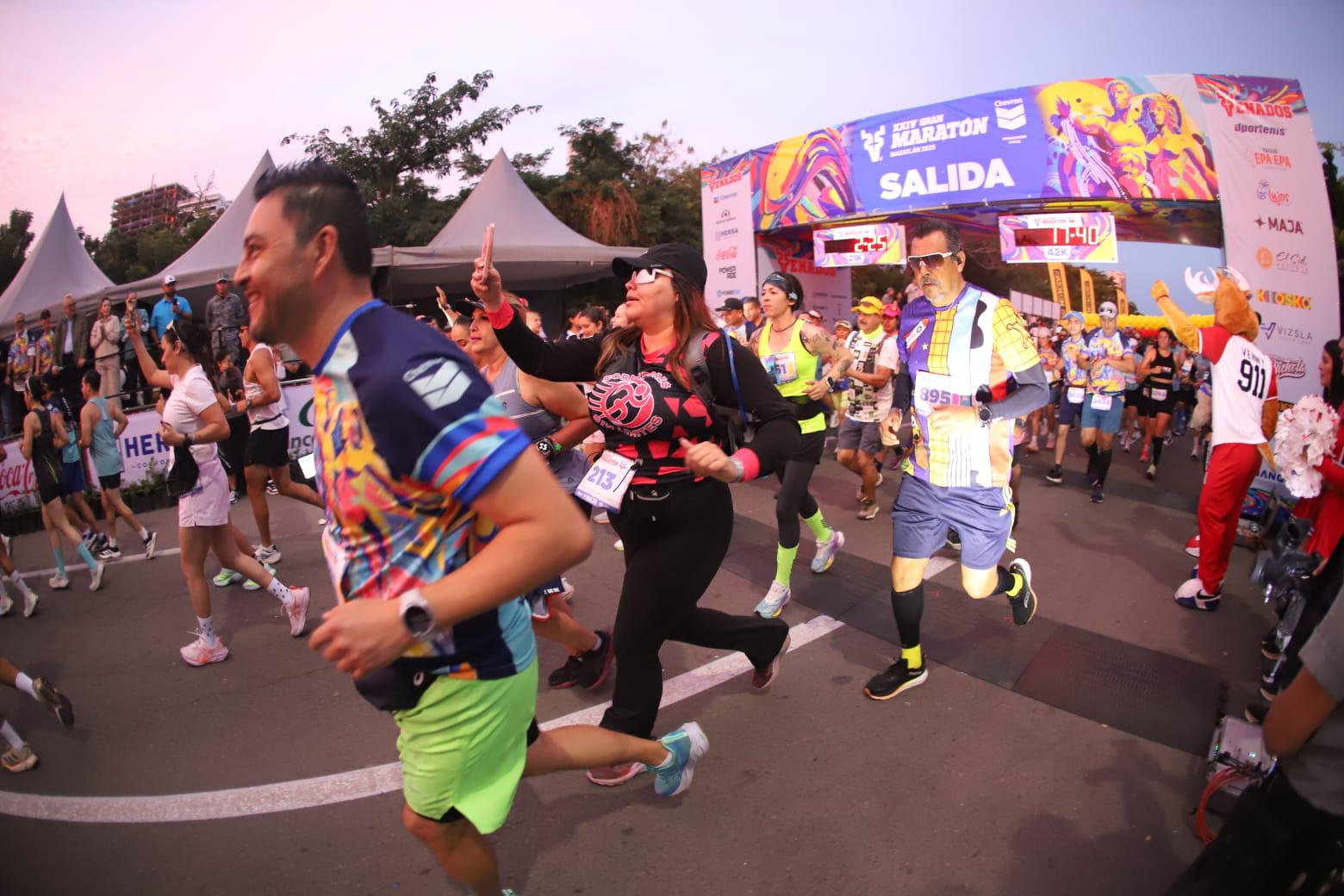 $!Se pone en marcha la fiesta de los 21K y 42K del Gran Maratón Mazatlán