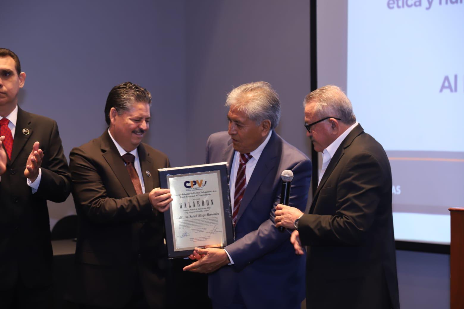 $!Entra en acciones el nuevo Consejo Directivo del Colegio Integral de Peritos Valuadores