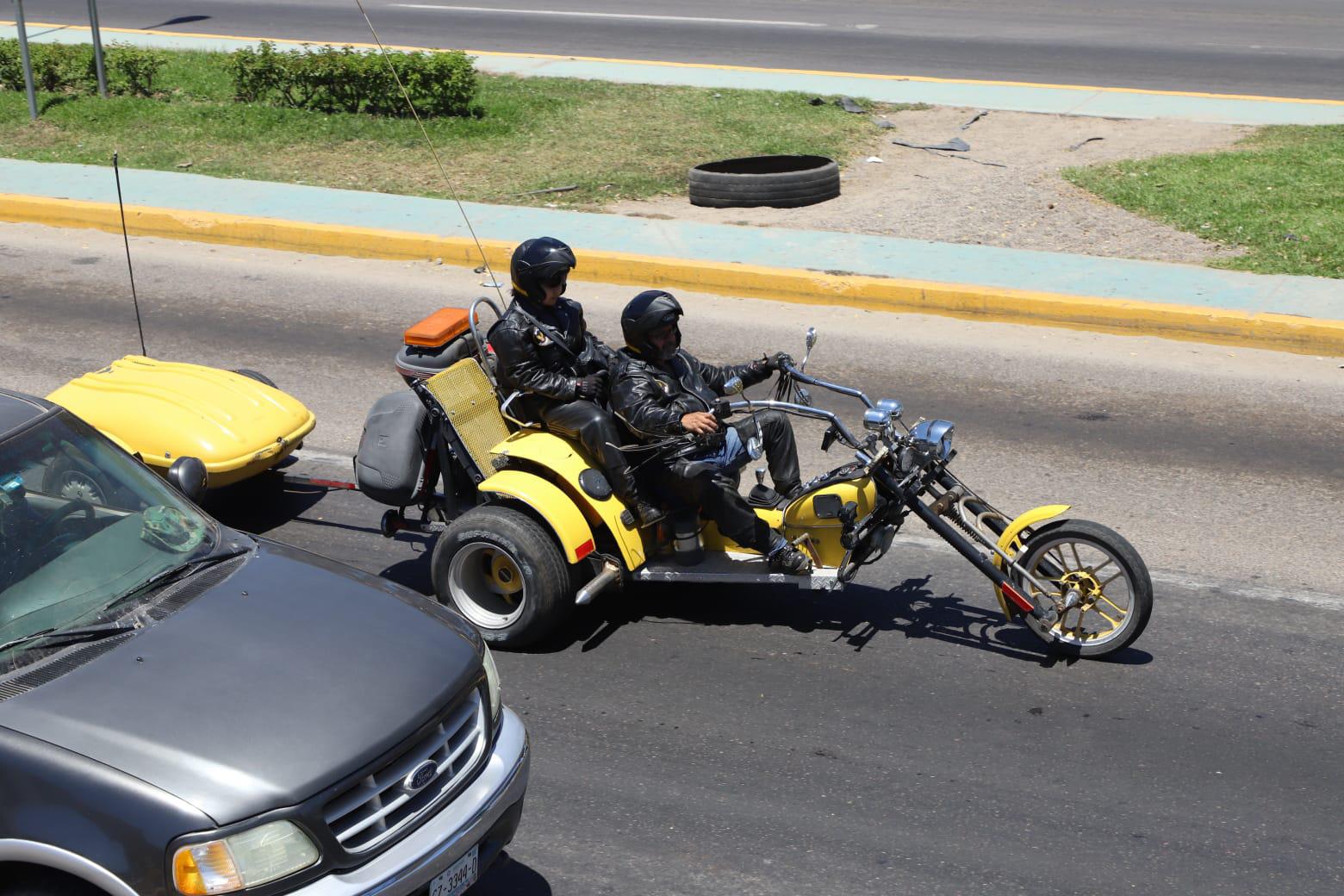 $!Miles se despiden de Mazatlán tras las vacaciones, con la esperanza de volver pronto