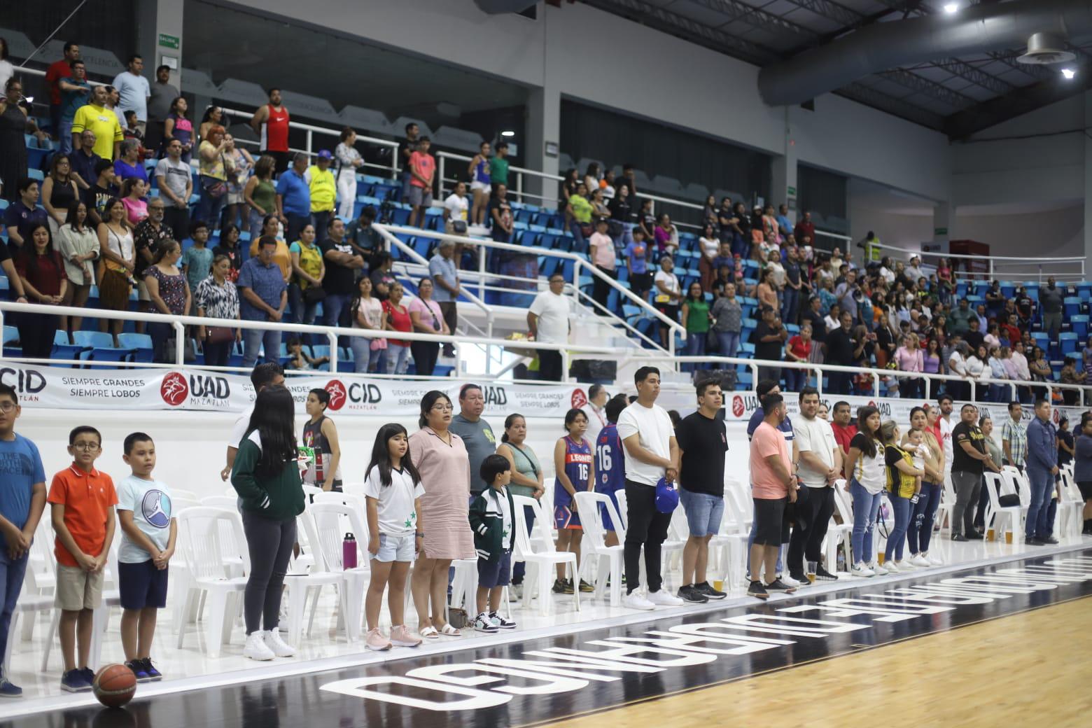 $!Arranca Piratas Basketball nueva temporada de Cibapac con una ‘heroica’ inauguración