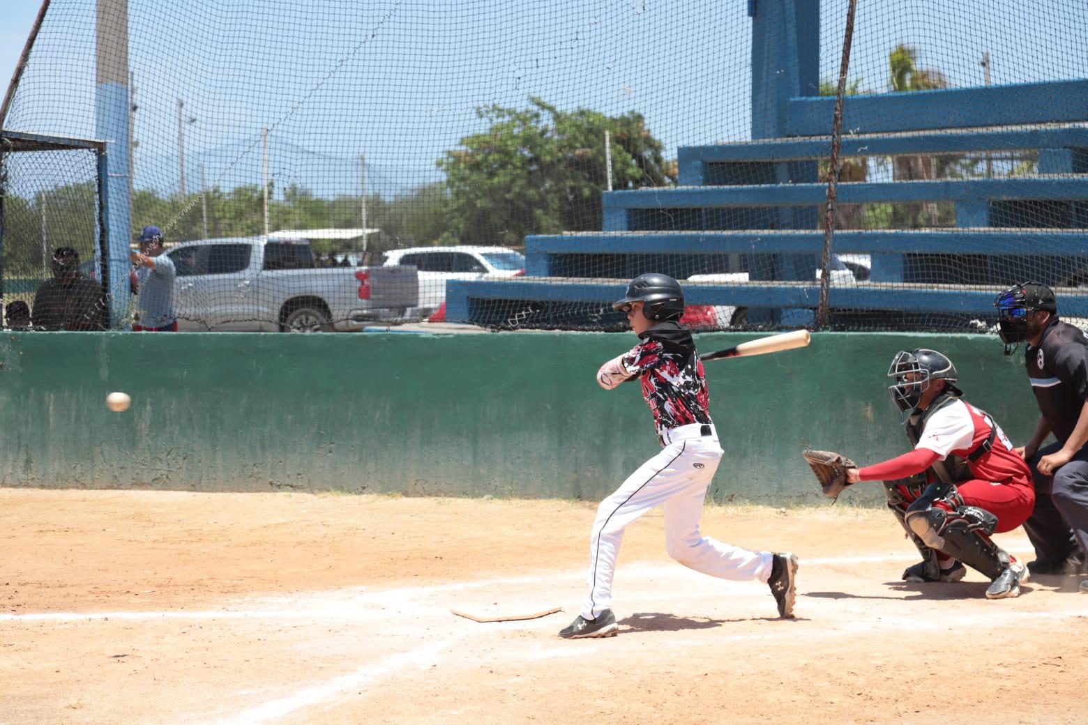 $!Región 4 hace valer la casa en Torneo Nacional de Regiones 2025