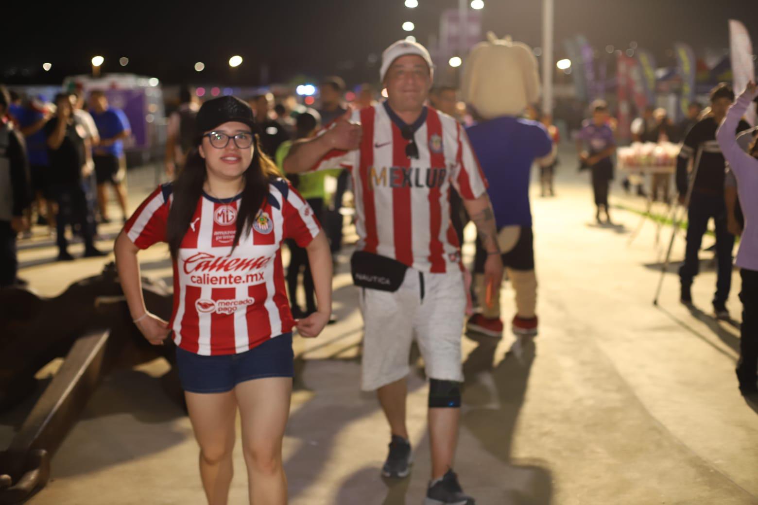 $!Chivas invade Mazatlán: El Encanto se tiñe de rojiblanco en el torneo de la despedida cañonera