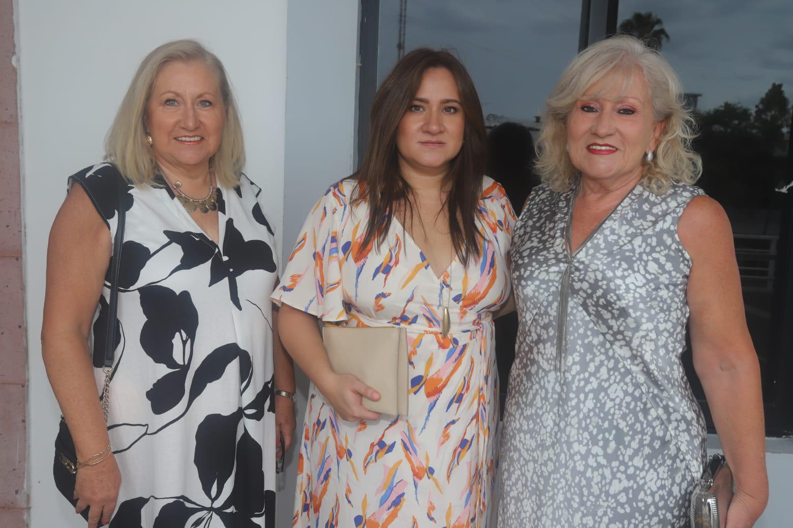 $!Monique Reynaud, Regina Pérez y Gina Reynaud.