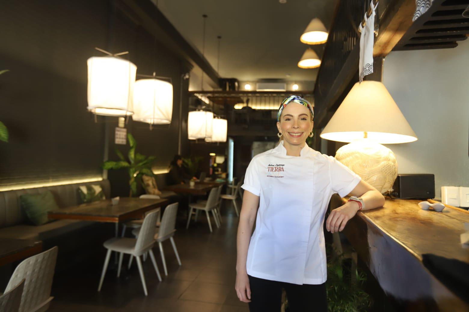 $!Refrenda chef Andrea Lizárraga su arte gastronómico; logra por tercer año estar entre las mejores 250 de México