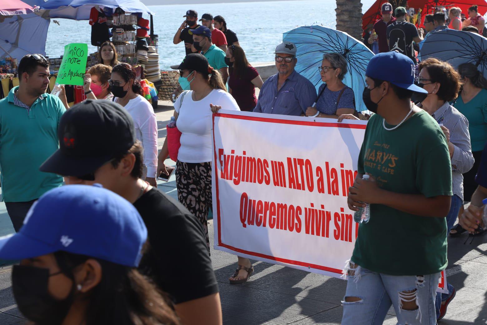 $!En Mazatlán, exigen el regreso sano y salvo de Luis Fernando, menor desaparecido