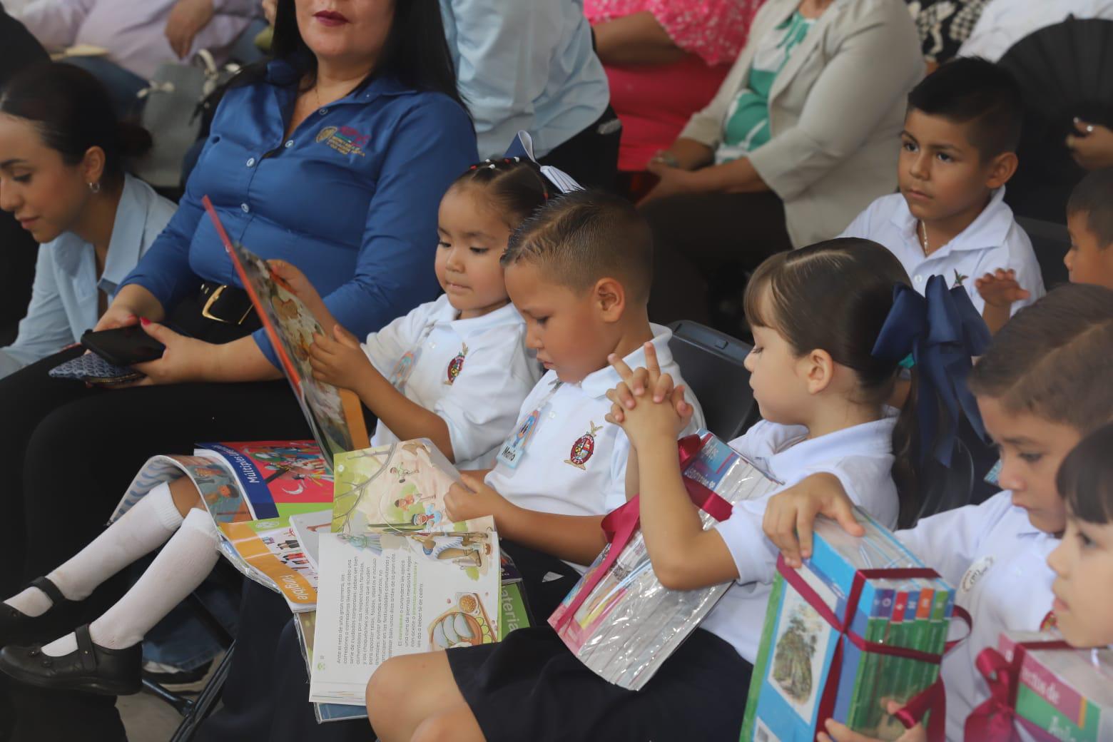 $!Encabeza Rubén Rocha Moya el arranque del ciclo escolar 2025-2026 para todos los sinaloenses