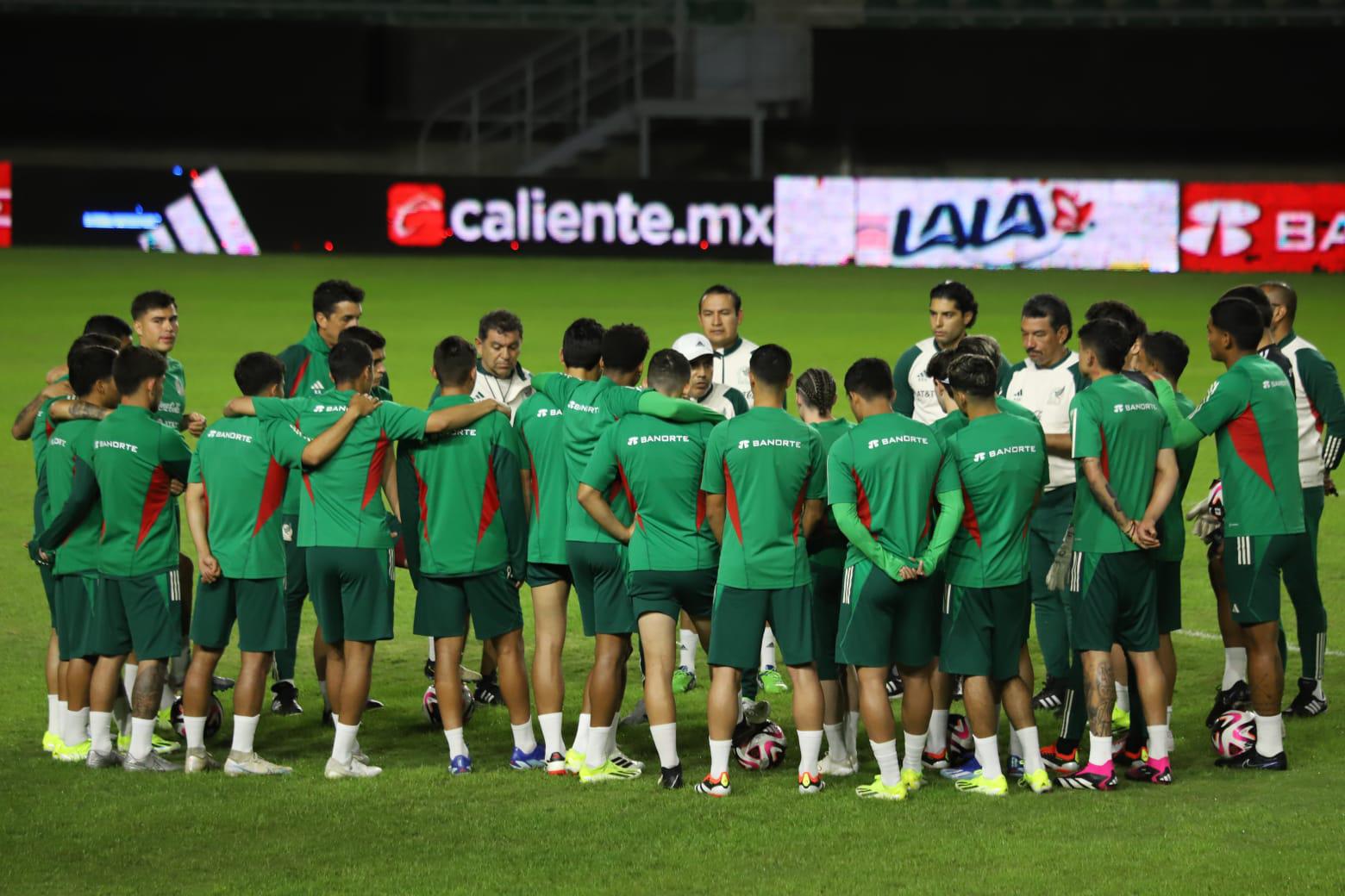 $!La Selección Mexicana Sub 23 ya entrena en el Estadio El Encanto