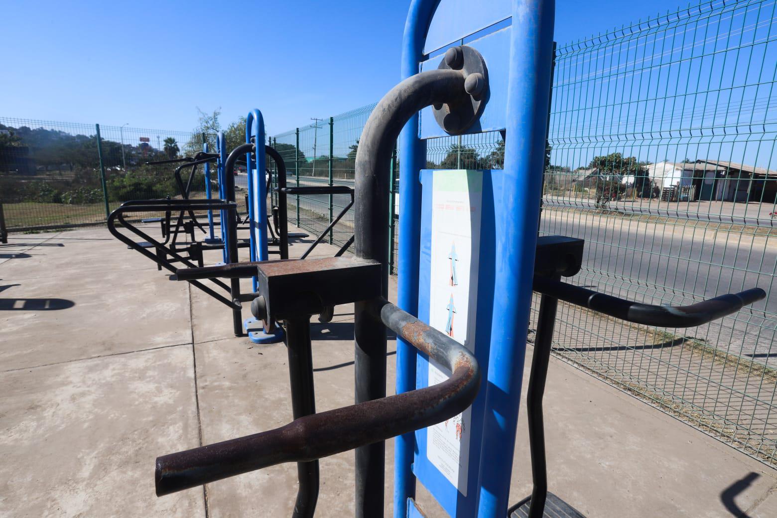 $!Está campo y parque de La Foresta en el abandono; Imdem promete rehabilitarlo