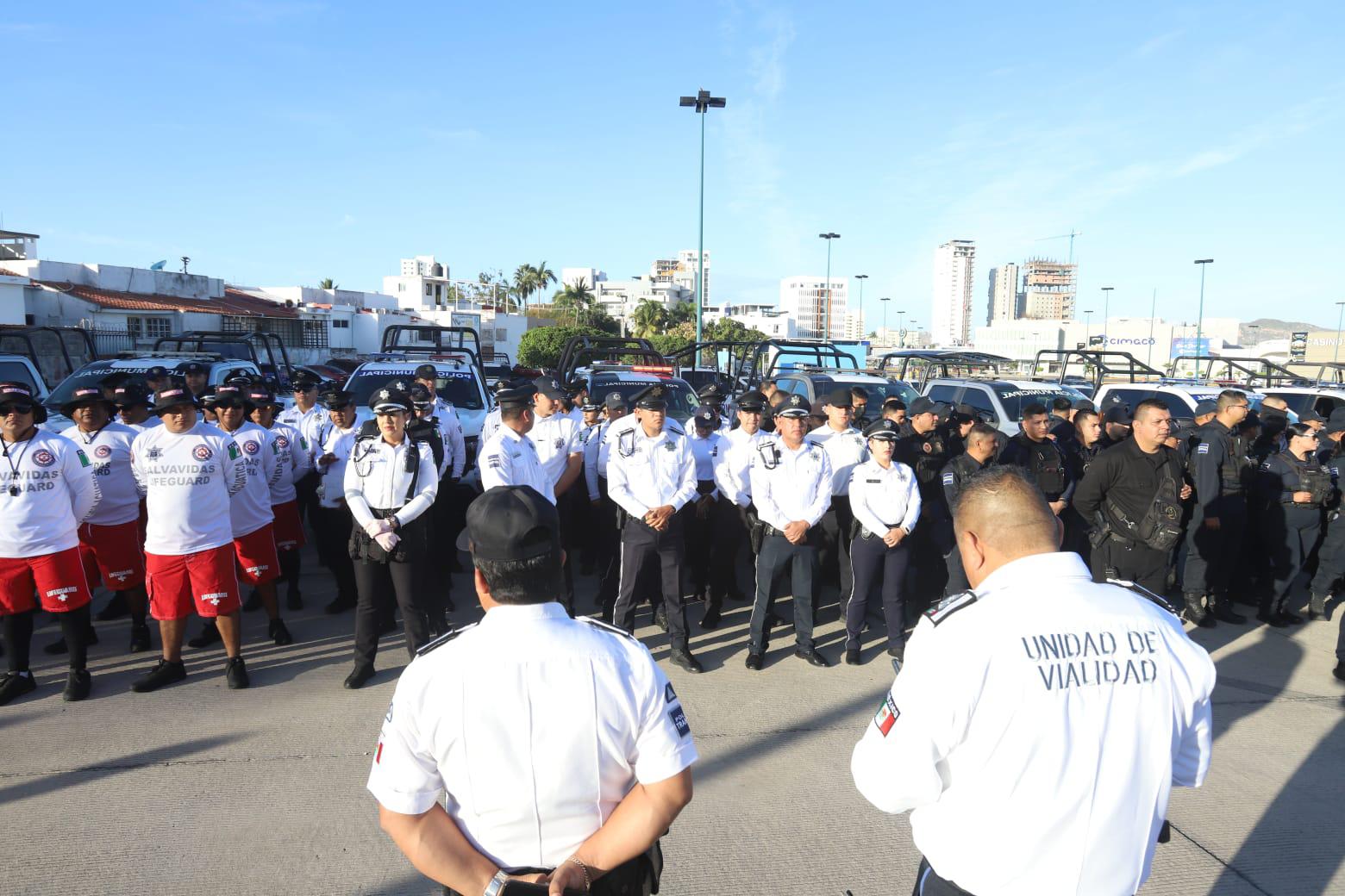$!Vacacionistas en Mazatlán serán cuidados por más de 800 elementos en Semana Santa