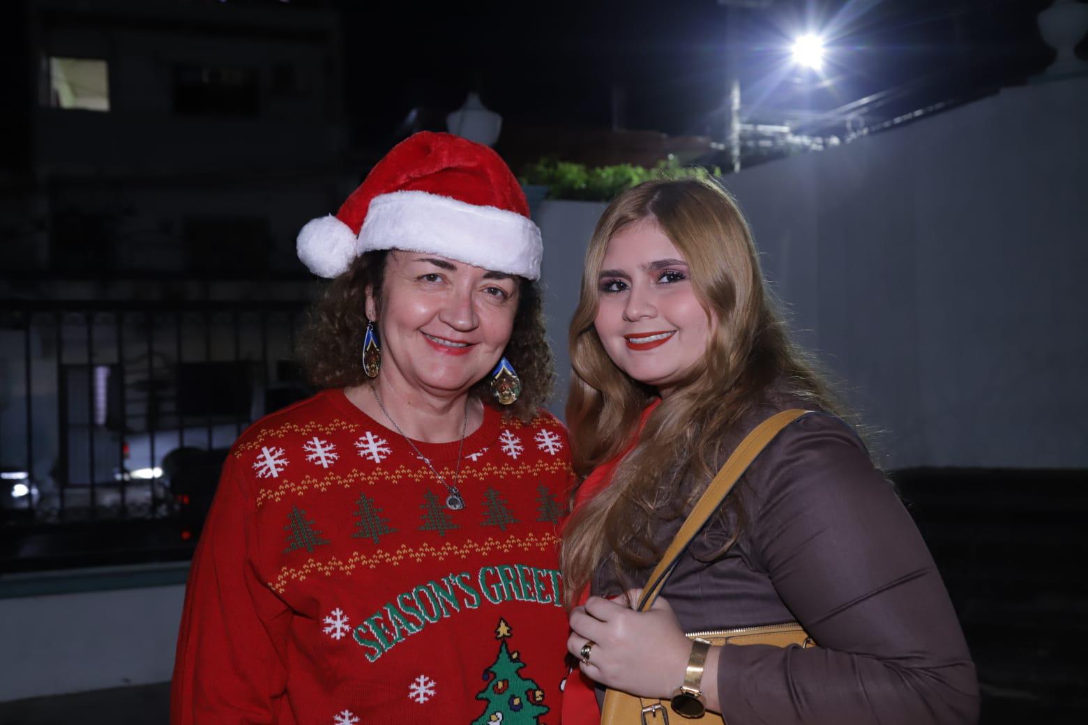 $!Yolanda y Jocelyn Echeagaray.